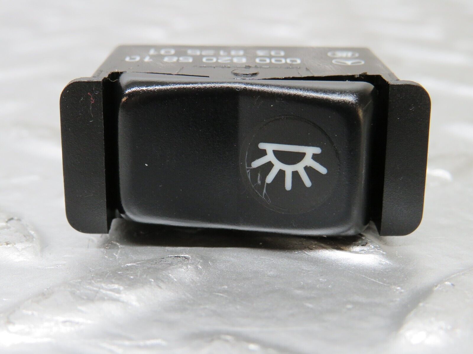 29718 Mercedes-Benz W123 230E Interior Dome Light Switch 0008205810
