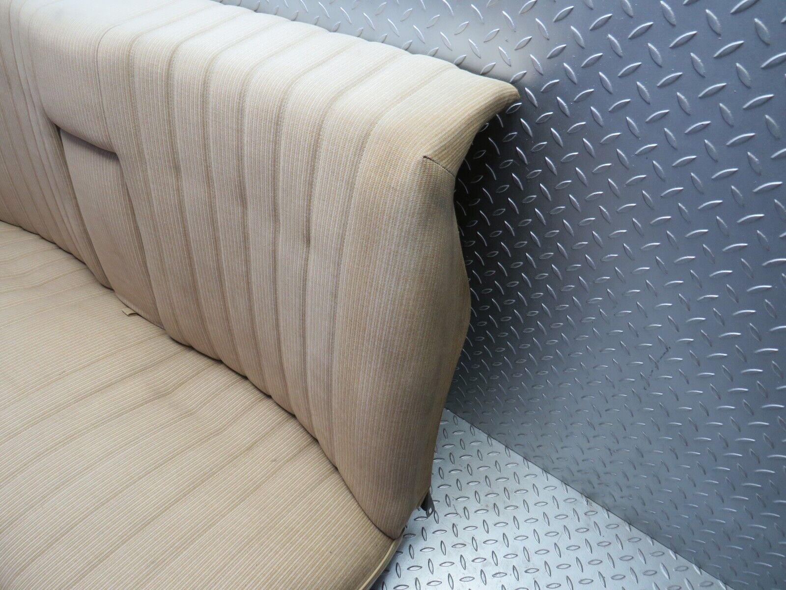 29615 Mercedes-Benz W123 230E Rear Seat Beige