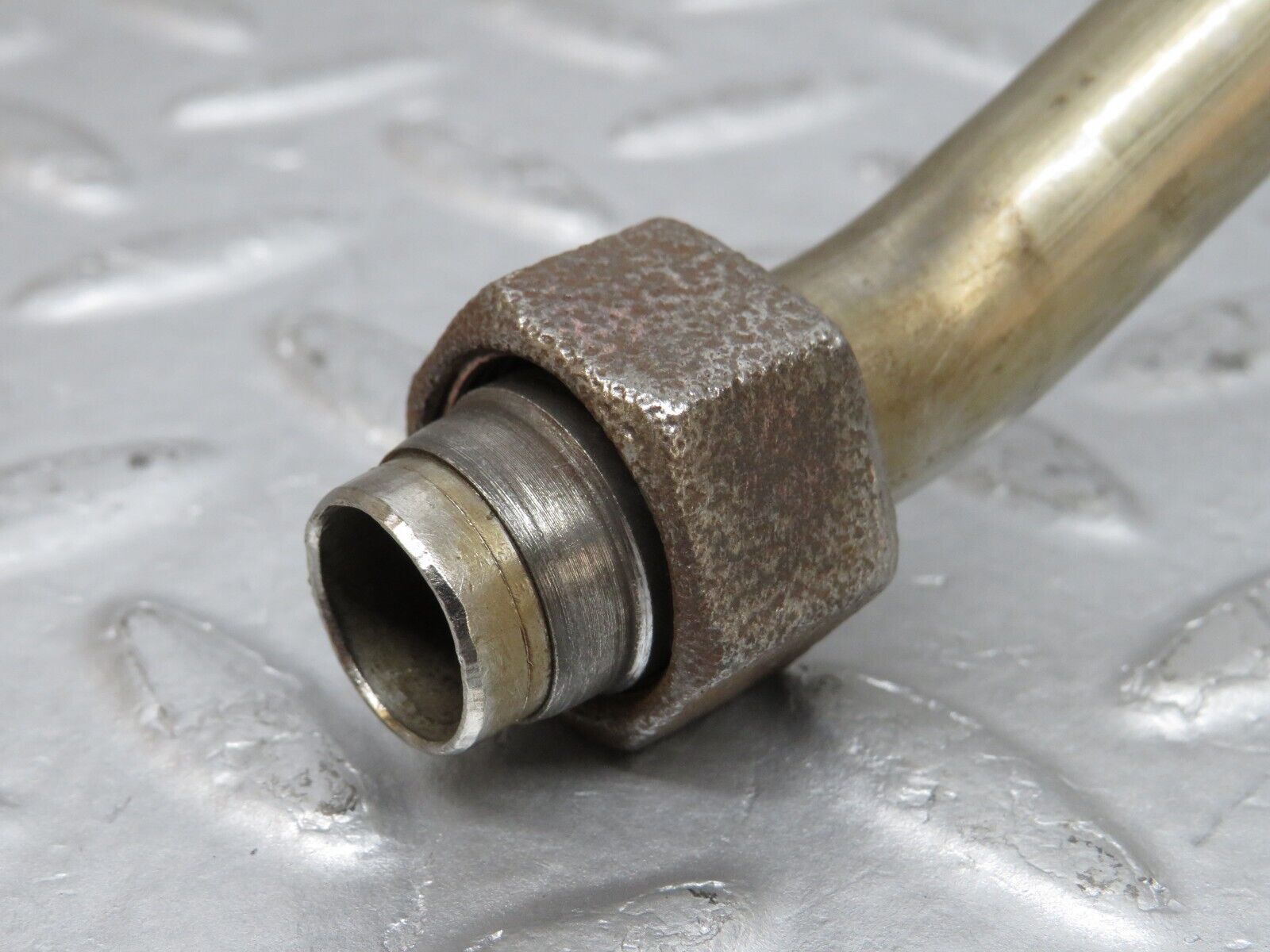 36287 Mercedes-Benz W126 420SE EGR Valve Hose Pipe