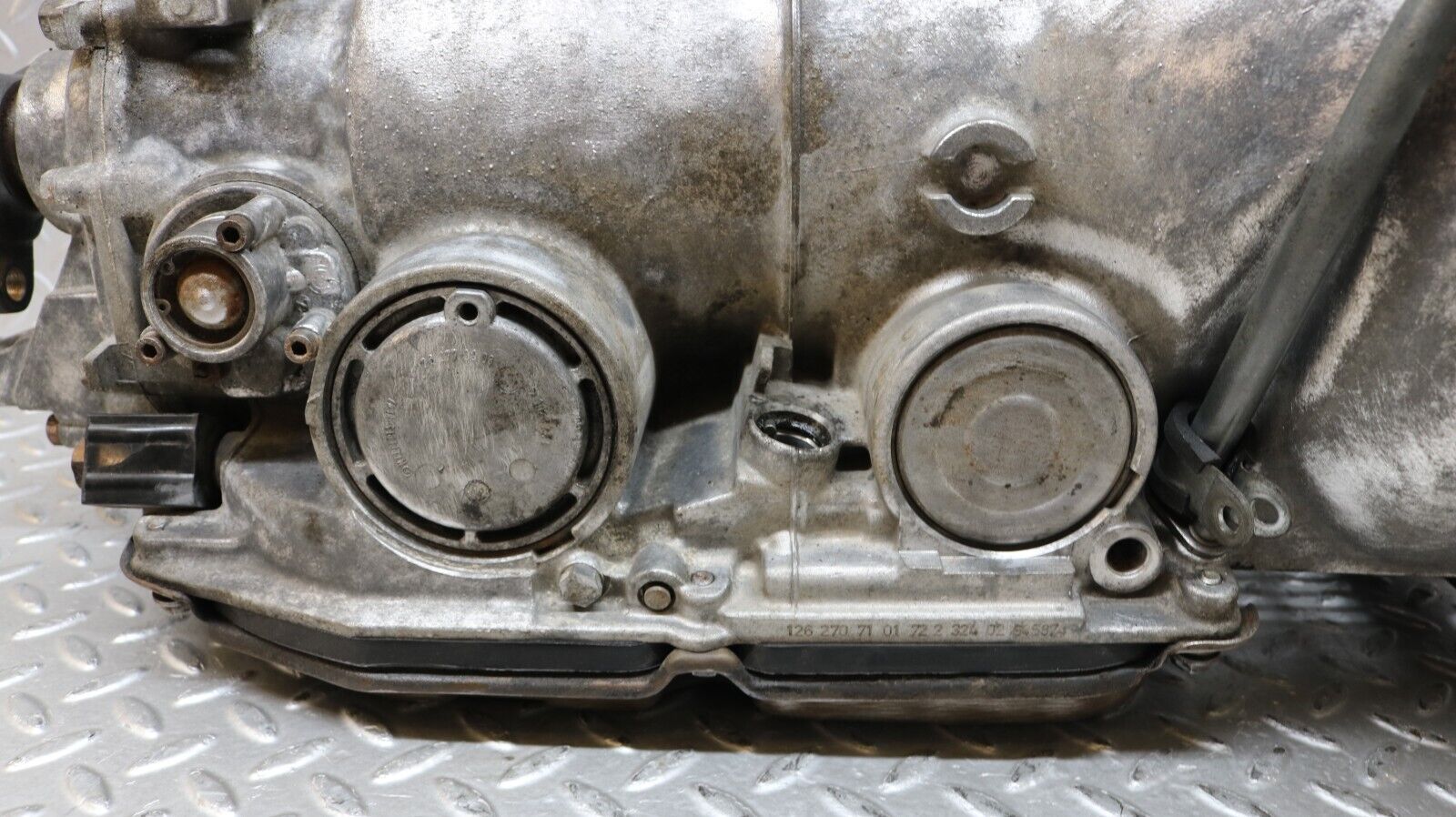 37179 Mercedes-Benz C126 420SEC Coupe Automatic Gearbox 722.324 1262707101 1262770320 1262713101