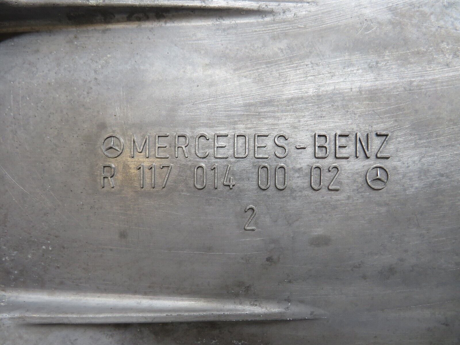 34530 Mercedes-Benz C126 380SEC Coupe Oil Pan Oil Sump 1170140002