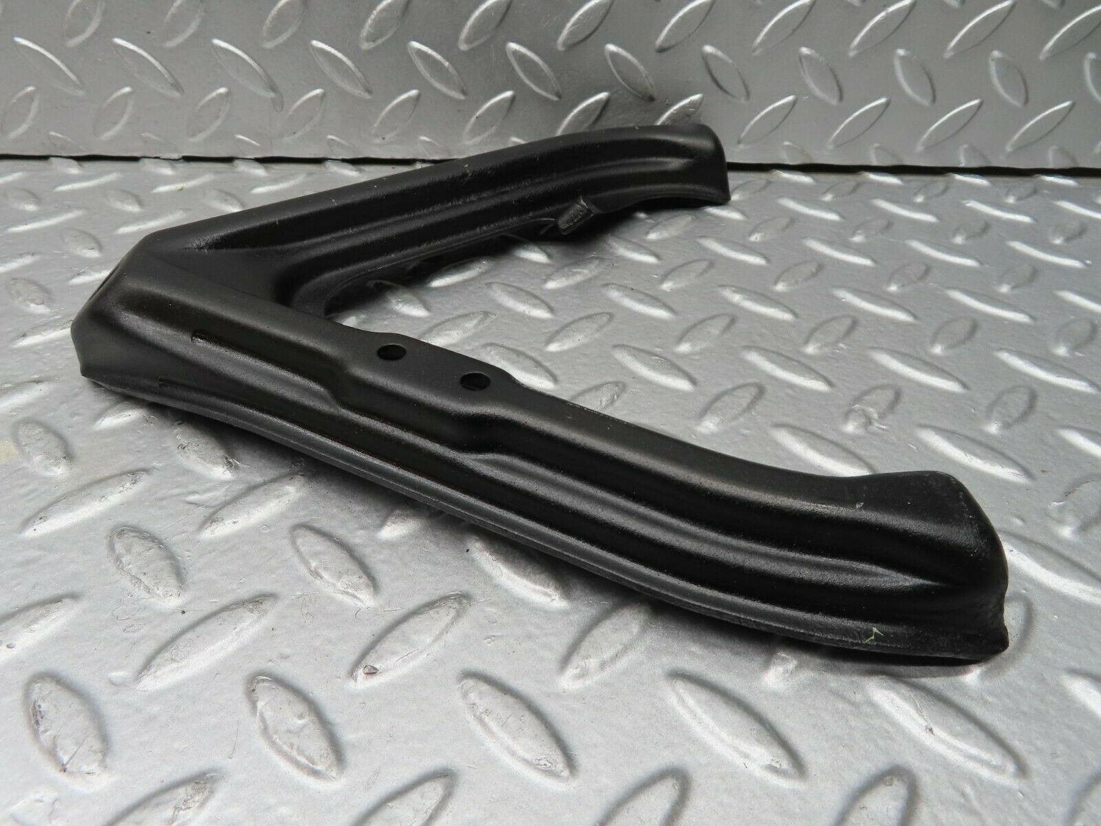 15265 Mercedes-Benz W123 230E Air Intake Manifold Bracket