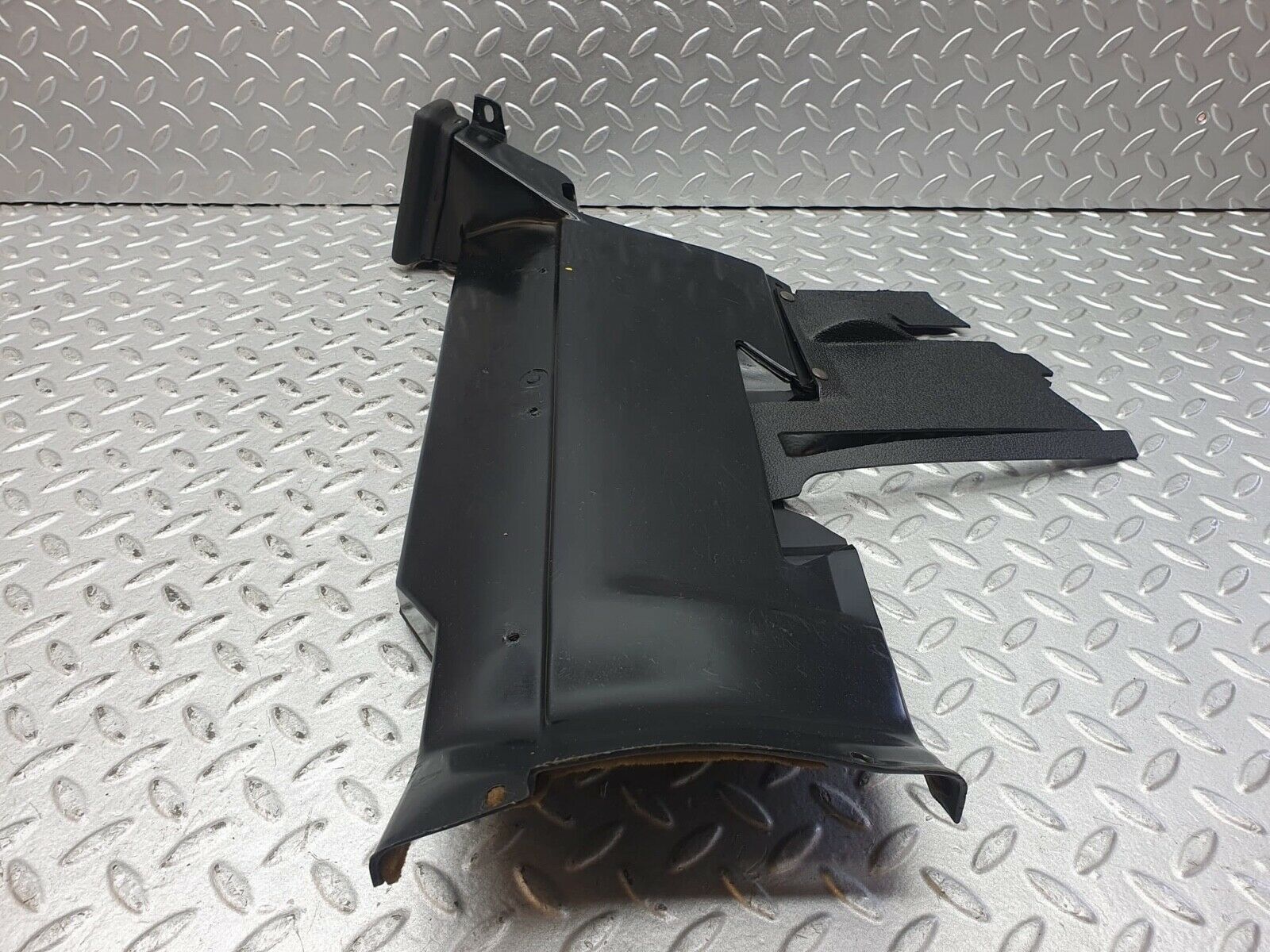 0163 Mercedes-Benz W116 350SE Dashboard Air Duct Right Driver Side O/S