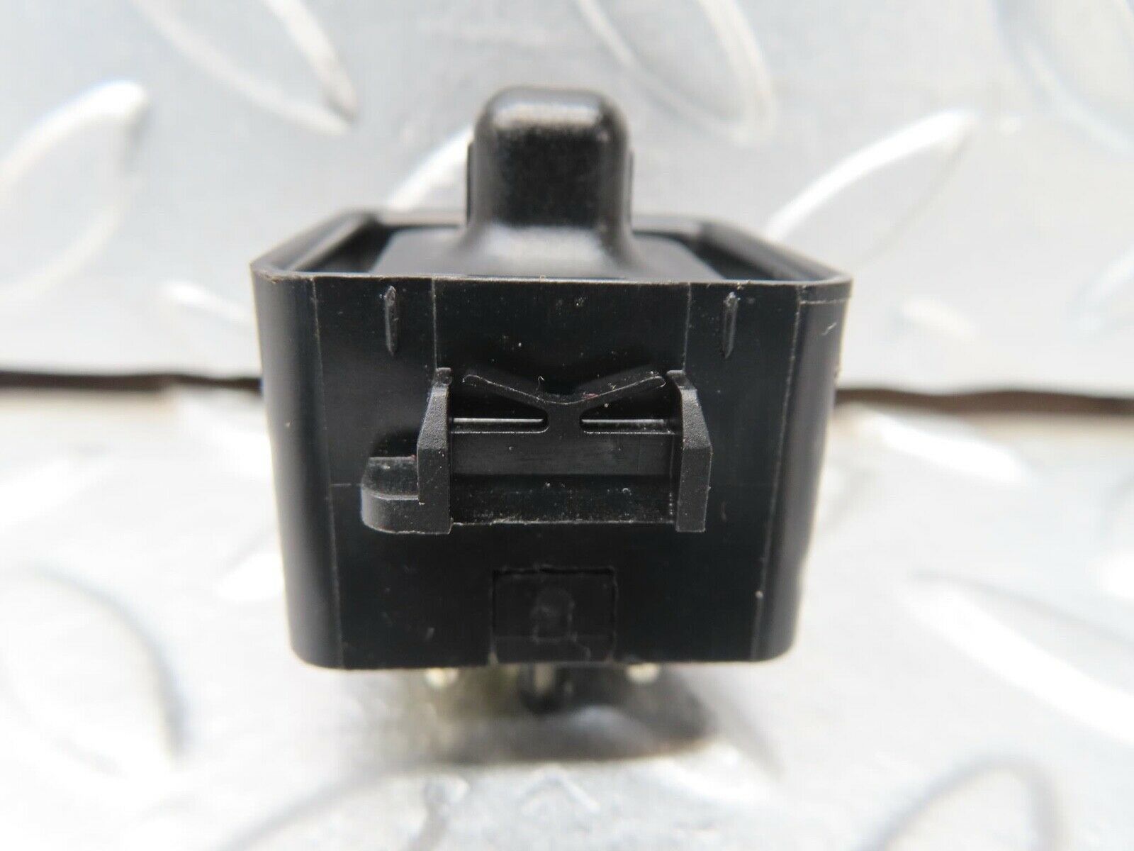 16391 Mercedes-Benz W124 260E Electric Mirror Adjust Switch 1248201810