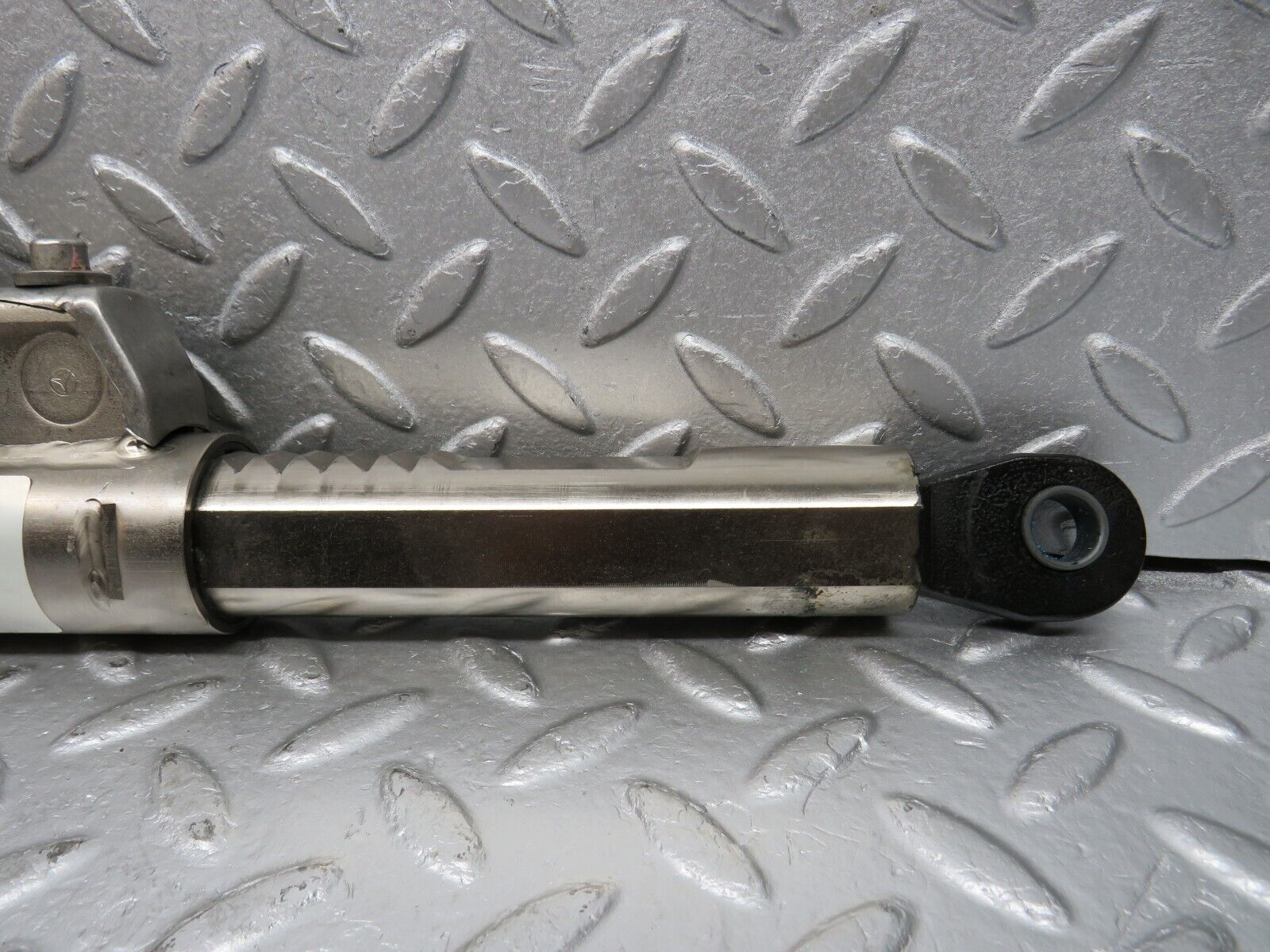 39467 Mercedes-Benz R129 320SL Coupe Roll Bar Hydraulic Cylinder Left 1298600335