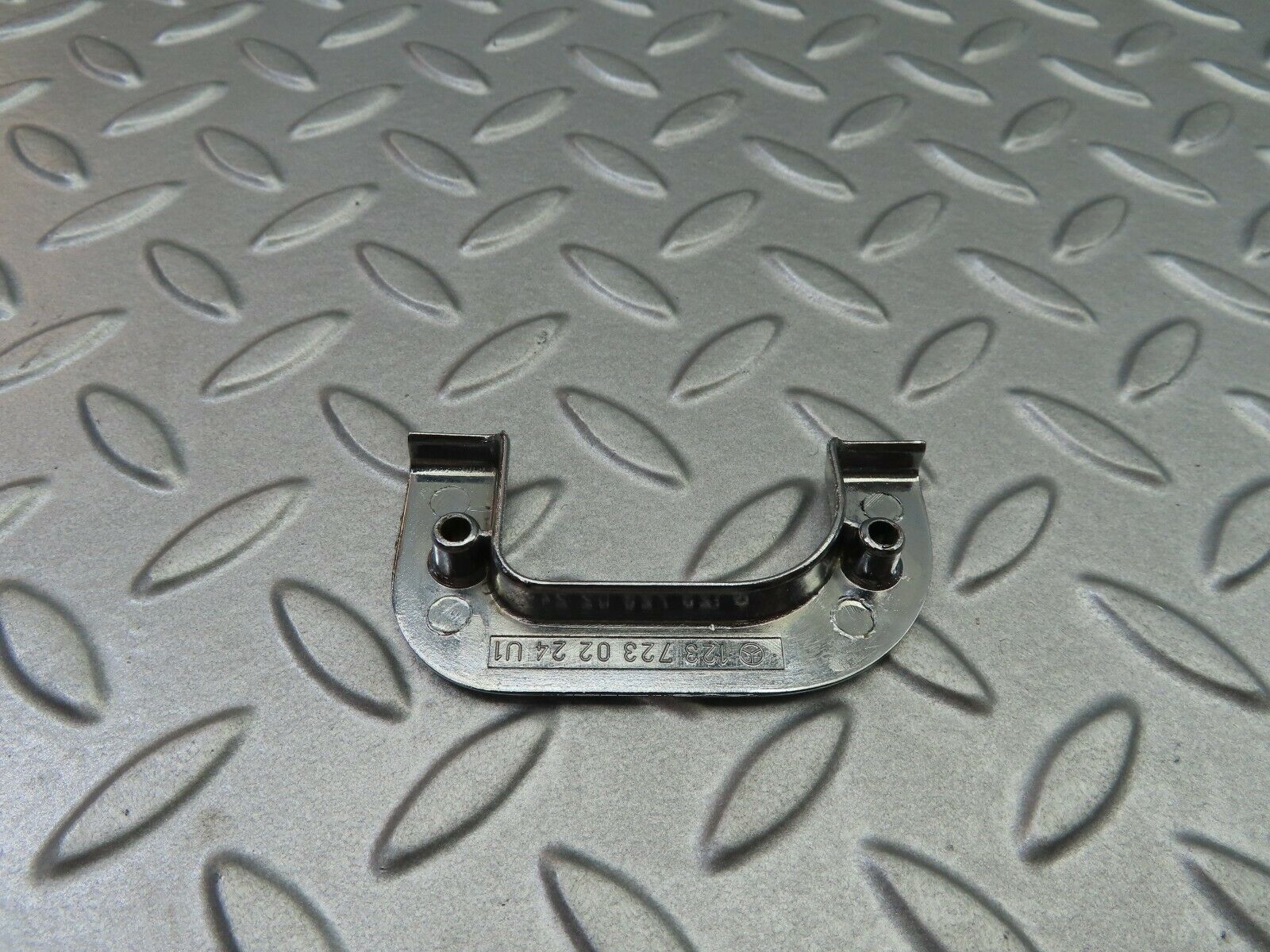 5839 Mercedes-Benz W123 200 Right Interior Chrome Door Latch Trim 1237230224