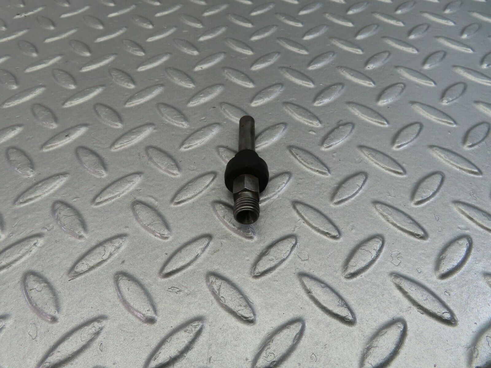 9803 Mercedes-Benz C123 280CE Coupe Fuel Injector Bosch 0437502010