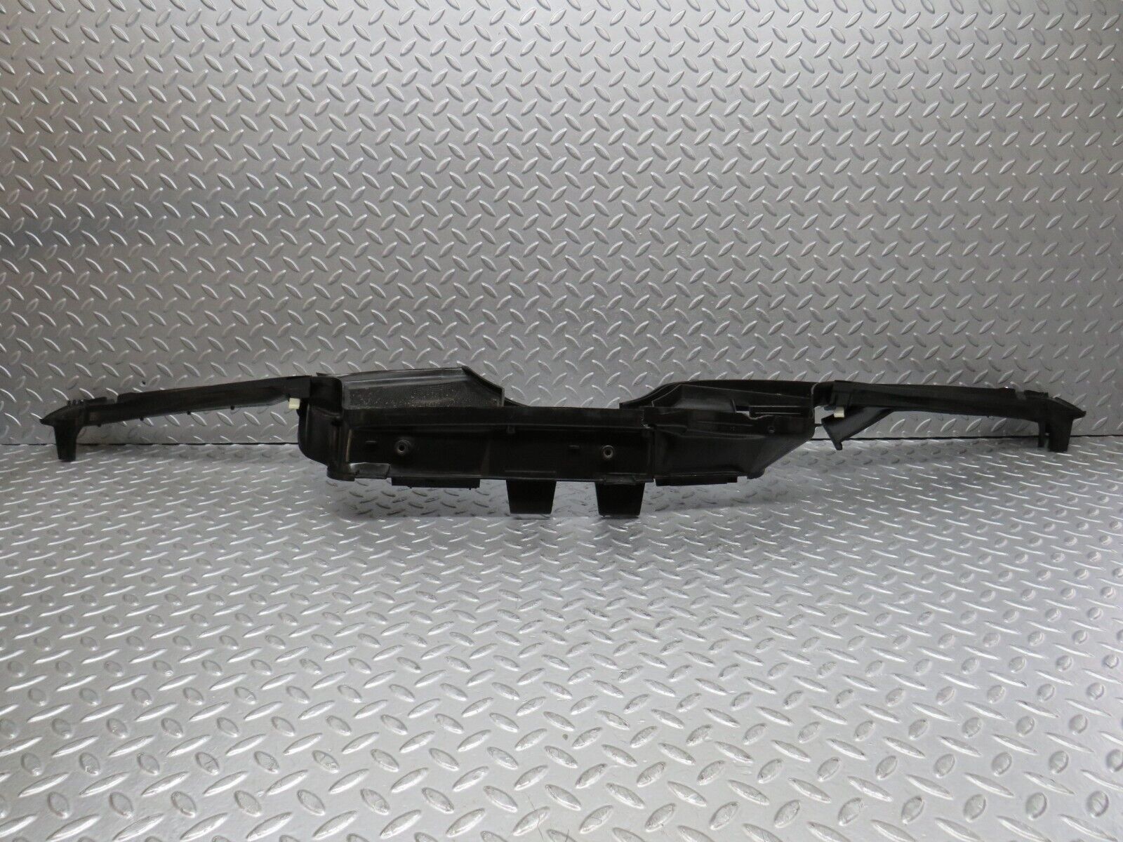 37886 Mercedes-Benz A124 320E Cabriolet Water Drain 1246204278 1246283707 1246283407