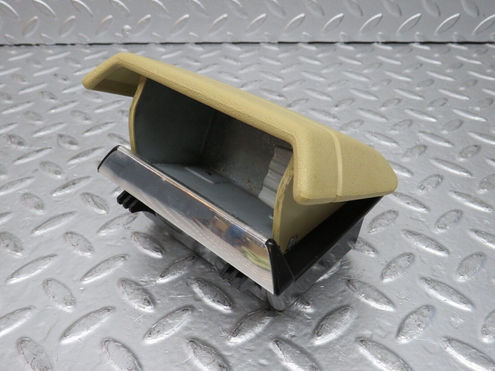 29694 Mercedes-Benz W123 230E Rear Door Ashtray