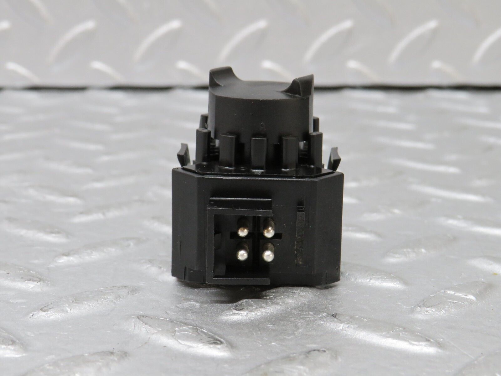 36075 Mercedes-Benz W126 420SE Kick Down Switch 0025452214