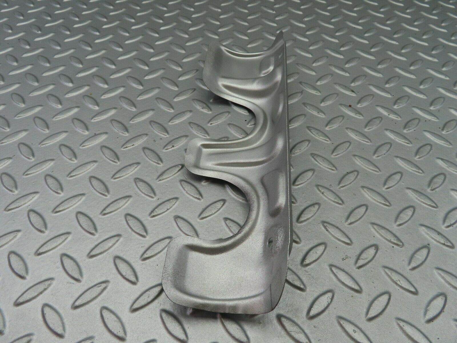 7071 Mercedes-Benz C107 350SLC Coupe Heat Plate For Exhaust Manifold