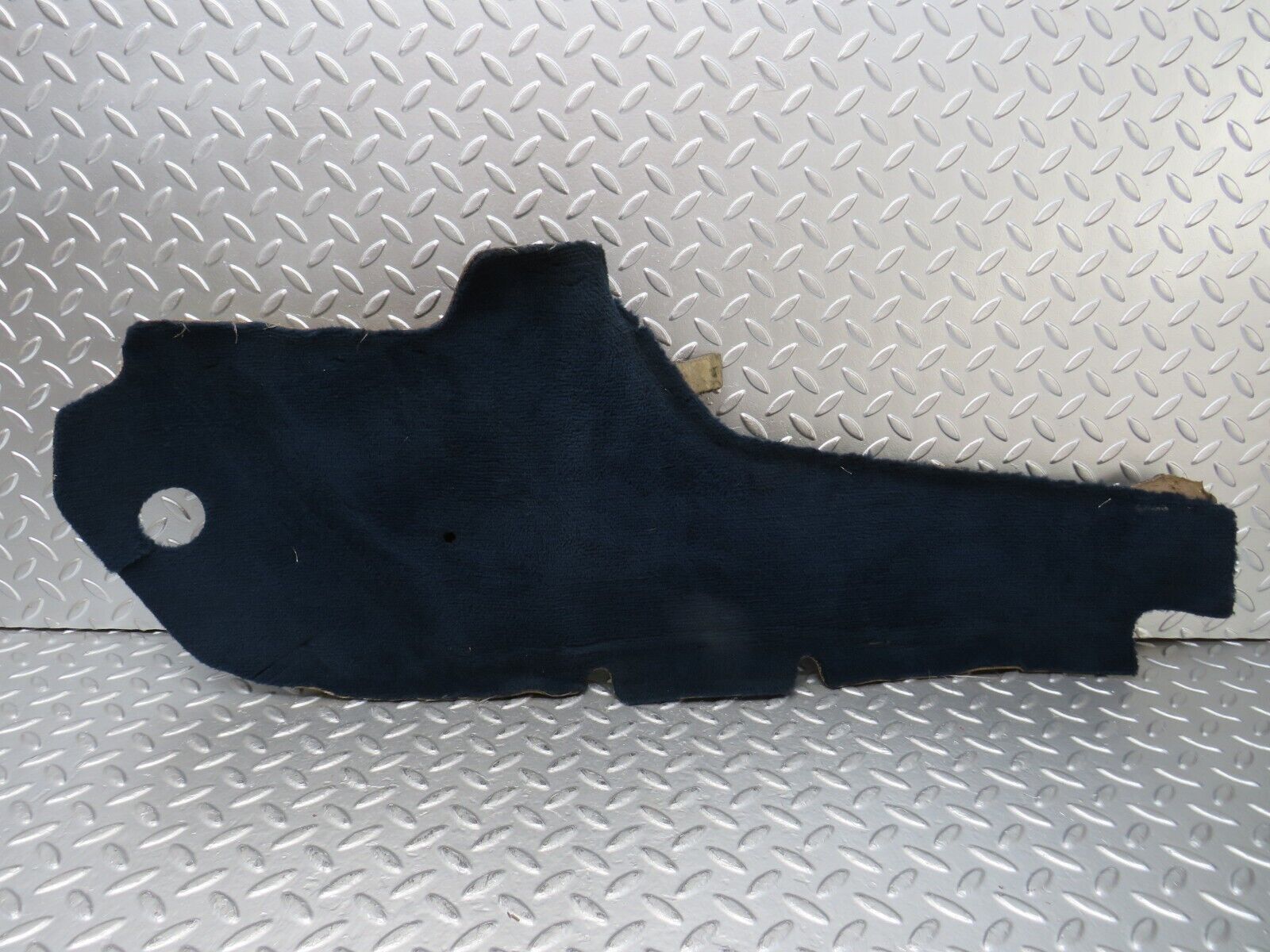 25262 Mercedes-Benz W201 190D Centre Console Carpet Blue Left