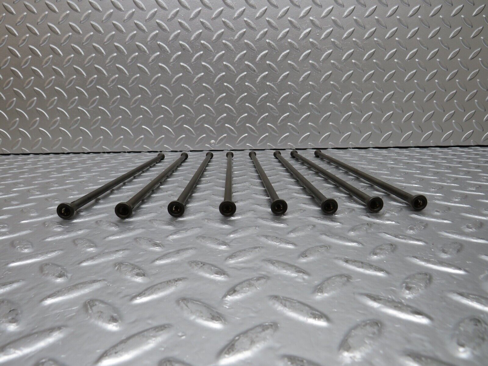 0355 Mercedes-Benz W120 180D Ponton Rocker Arm Push Rod