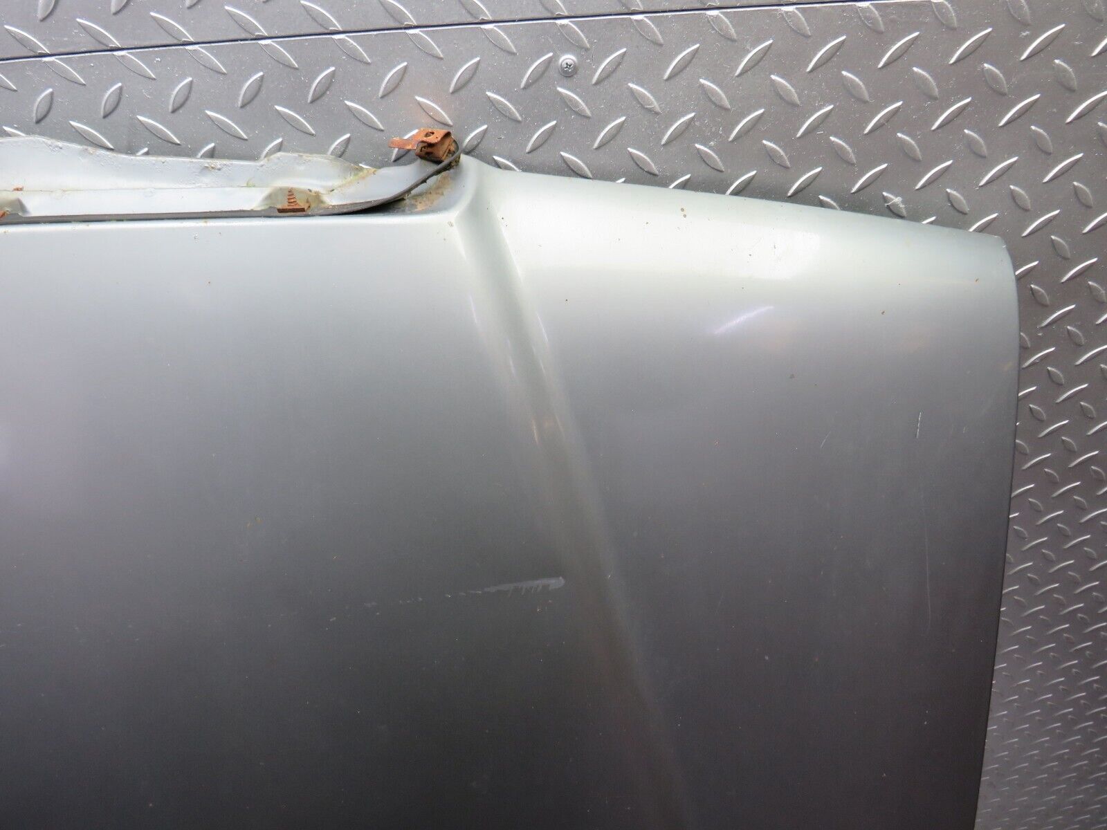 32628 Mercedes-Benz S124 300TE Wagon Bonnet