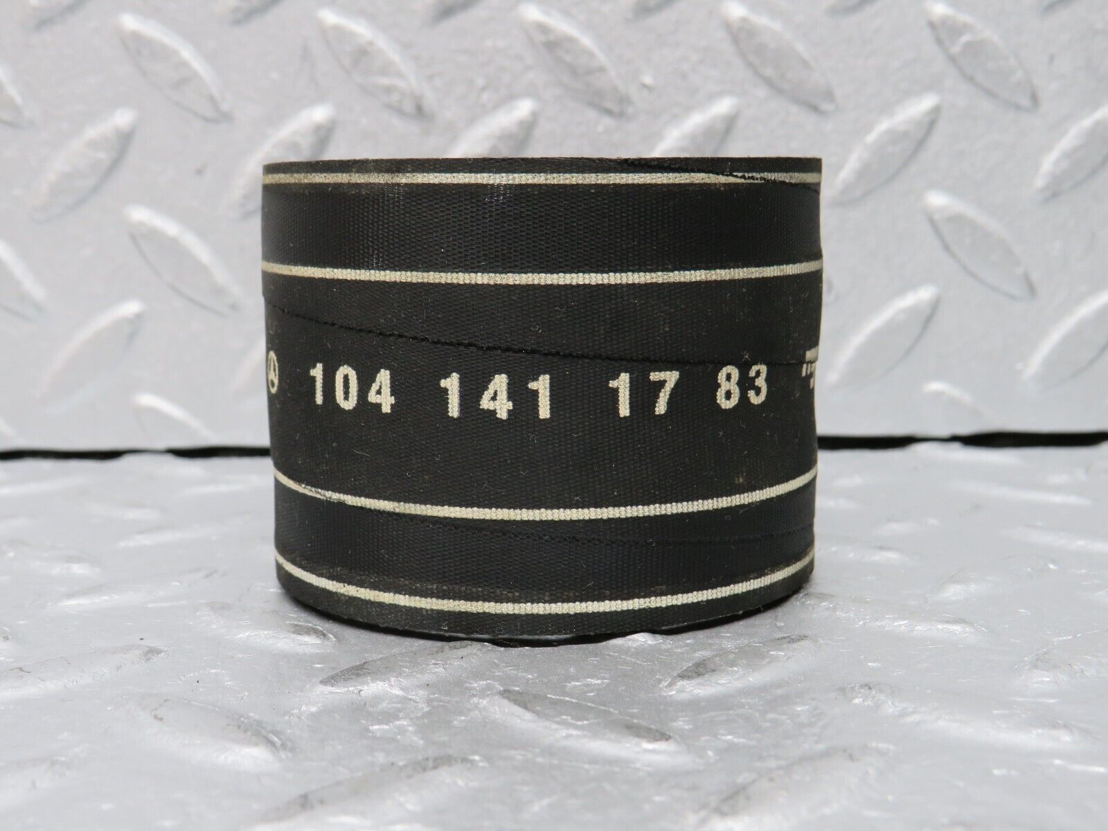 38540 Mercedes-Benz R129 280SL Coupe Air Intake Manifold Hose 1041411783