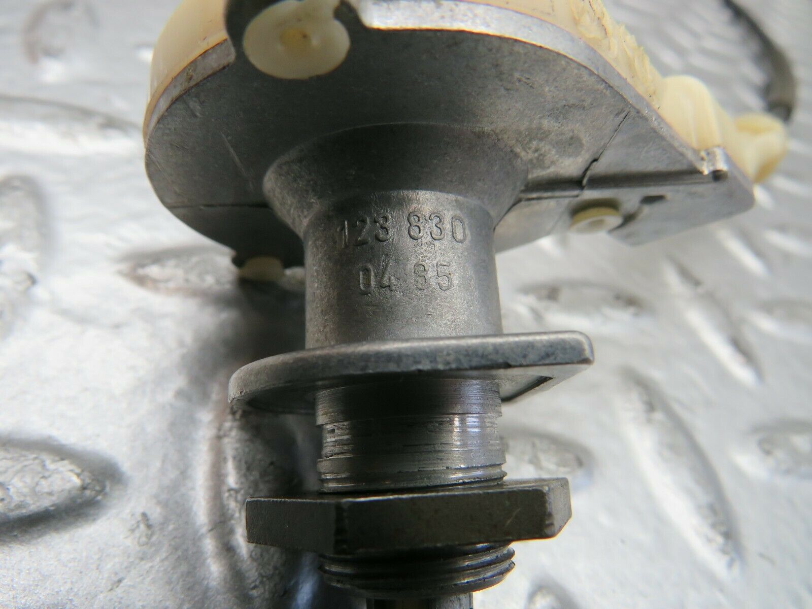 22971 Mercedes-Benz C123 230CE Coupe Heater Regulator 1238300485