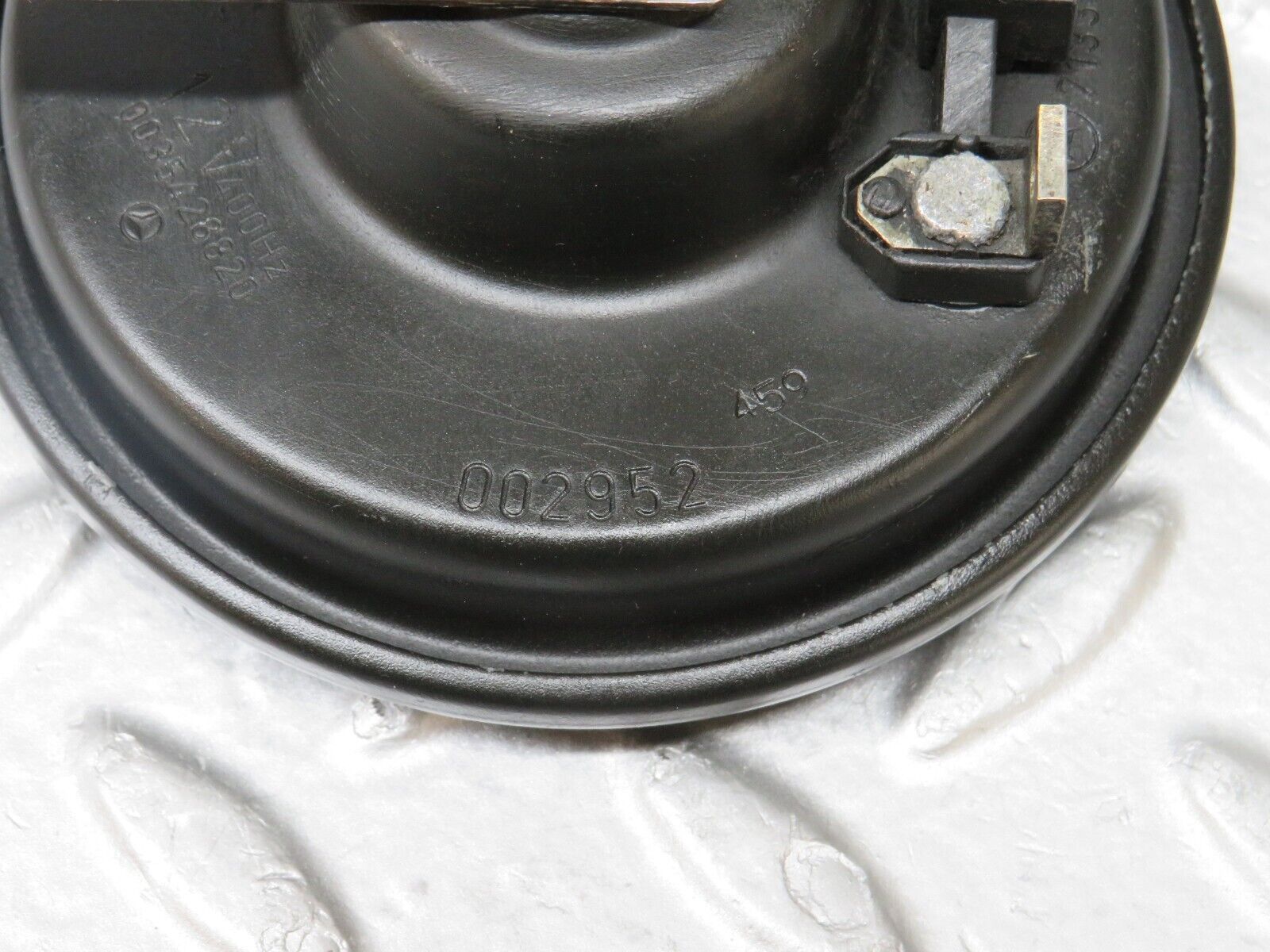 36115 Mercedes-Benz W126 420SE Horn Bosch 002952 0035428820