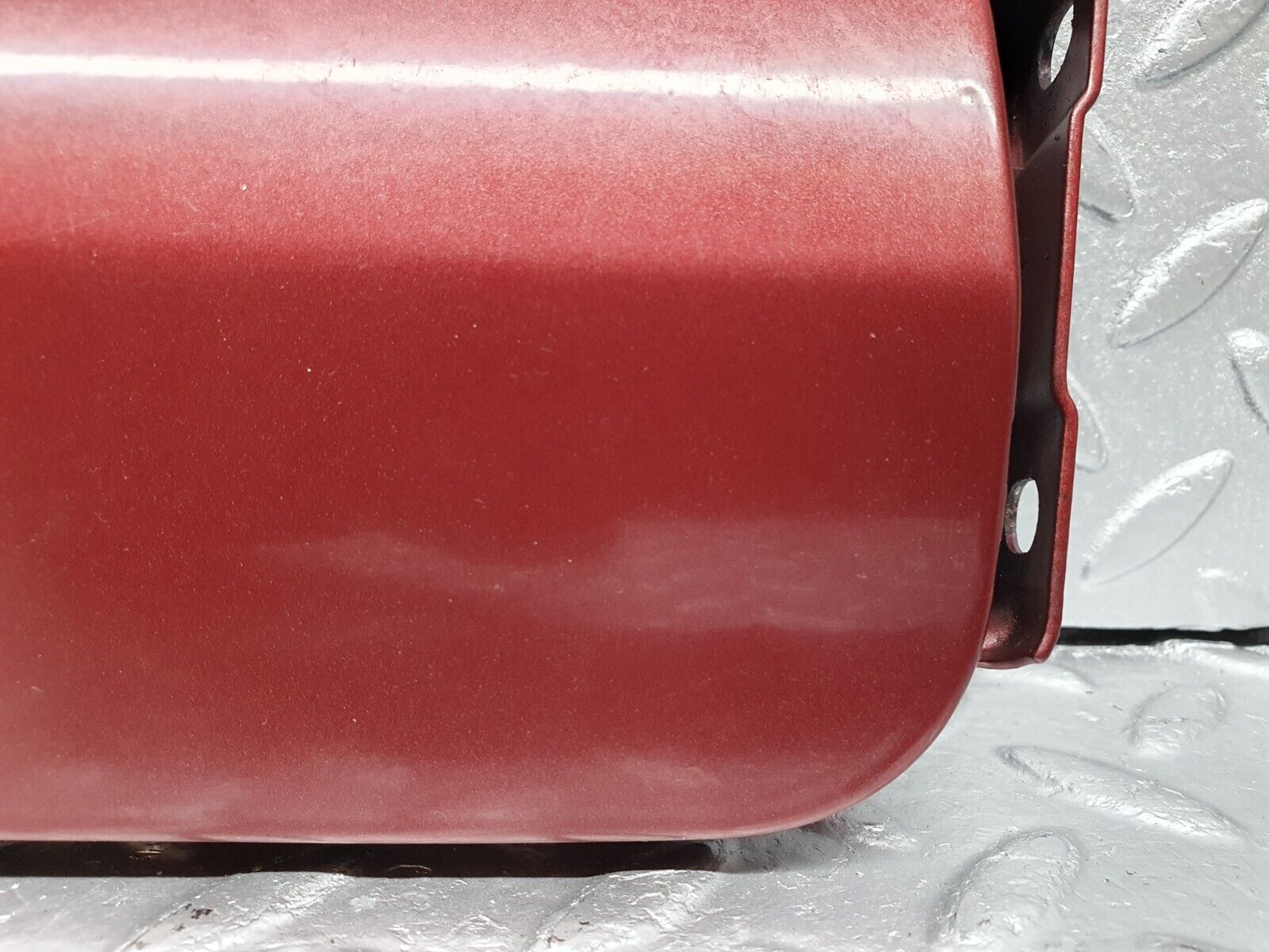 41001 Mercedes-Benz W126 300SE Fuel Tank Flap Cap 1265842539