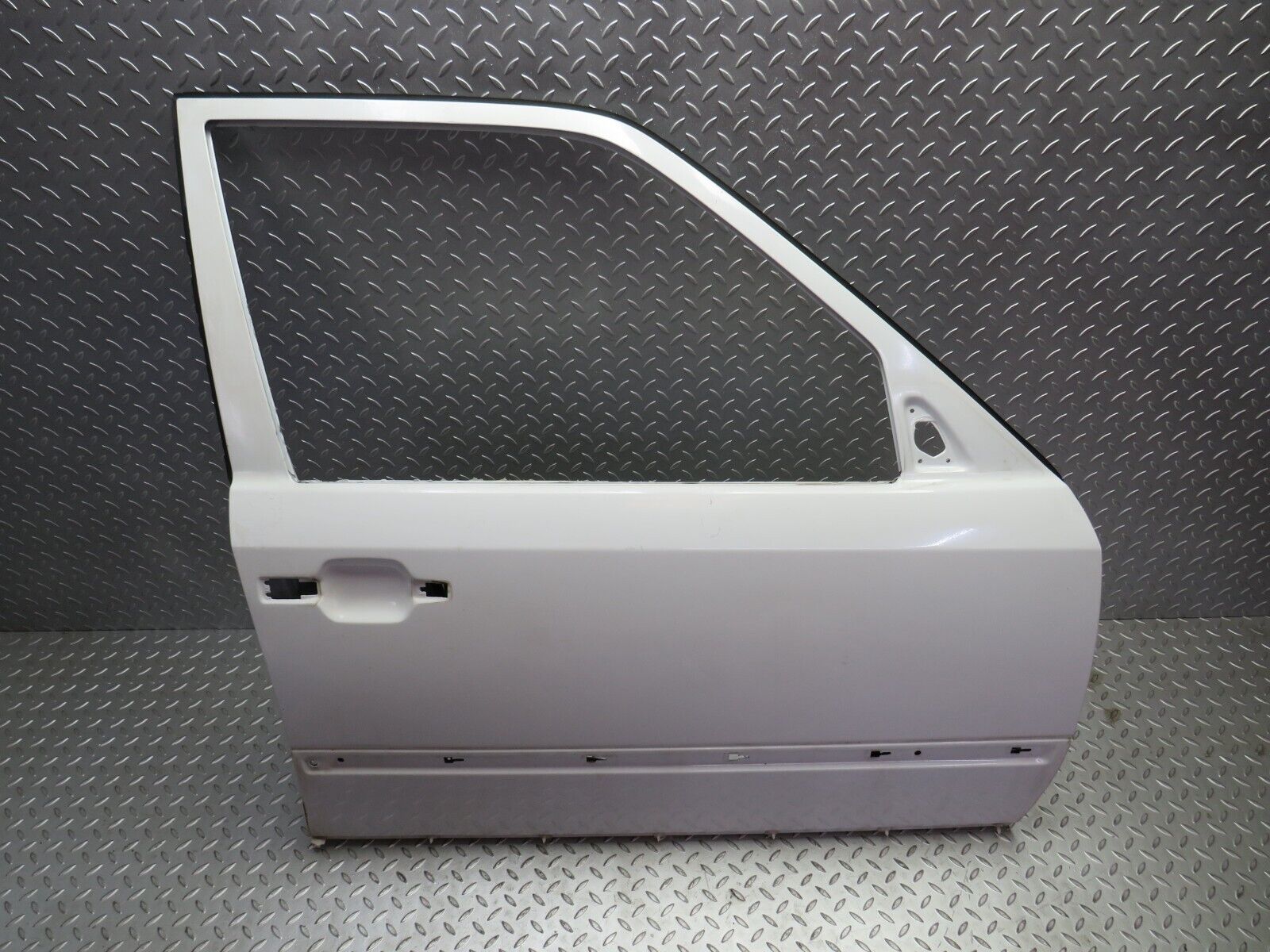 30245 Mercedes-Benz W124 230E Front Right Door