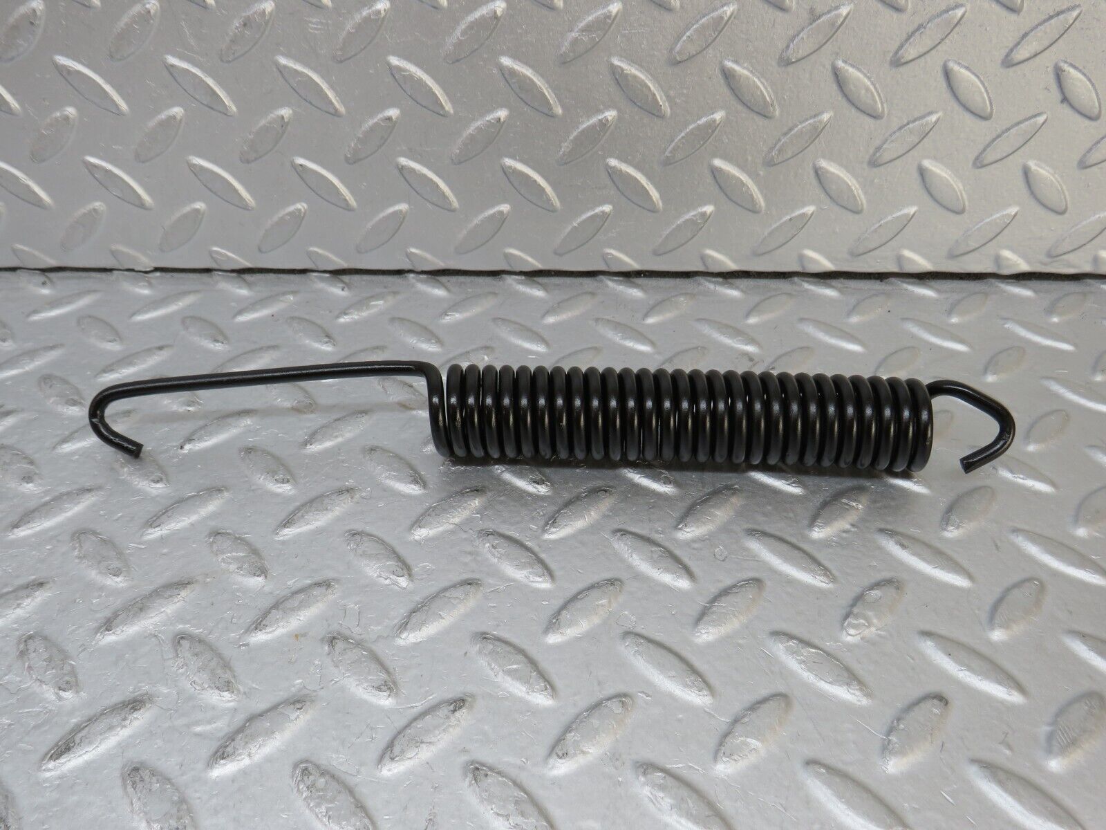 35784 Mercedes-Benz W108 Bonnet Hinge Spring