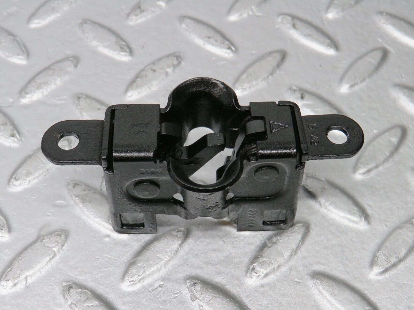 39595 Mercedes-Benz R129 320SL Coupe Bonnet Lock Latch