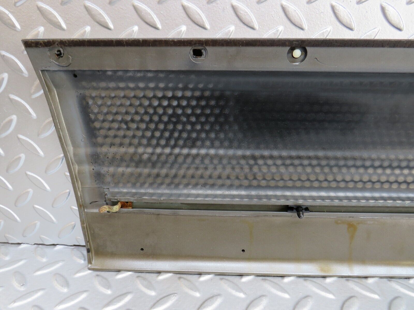 34267 Mercedes-Benz C126 380SEC Coupe Left Door Lower Moulding Trim 1266901140