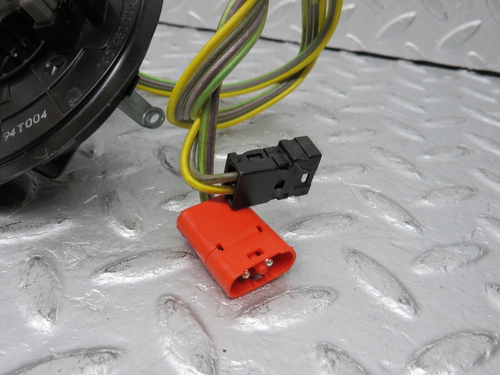 38411 Mercedes-Benz R129 280SL Coupe Steering Wheel Contact Plate 1404600049