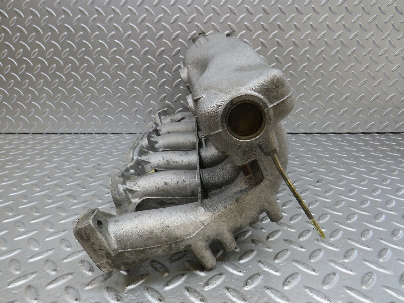 27370 Mercedes-Benz W123 280E Intake Manifold 1101413701