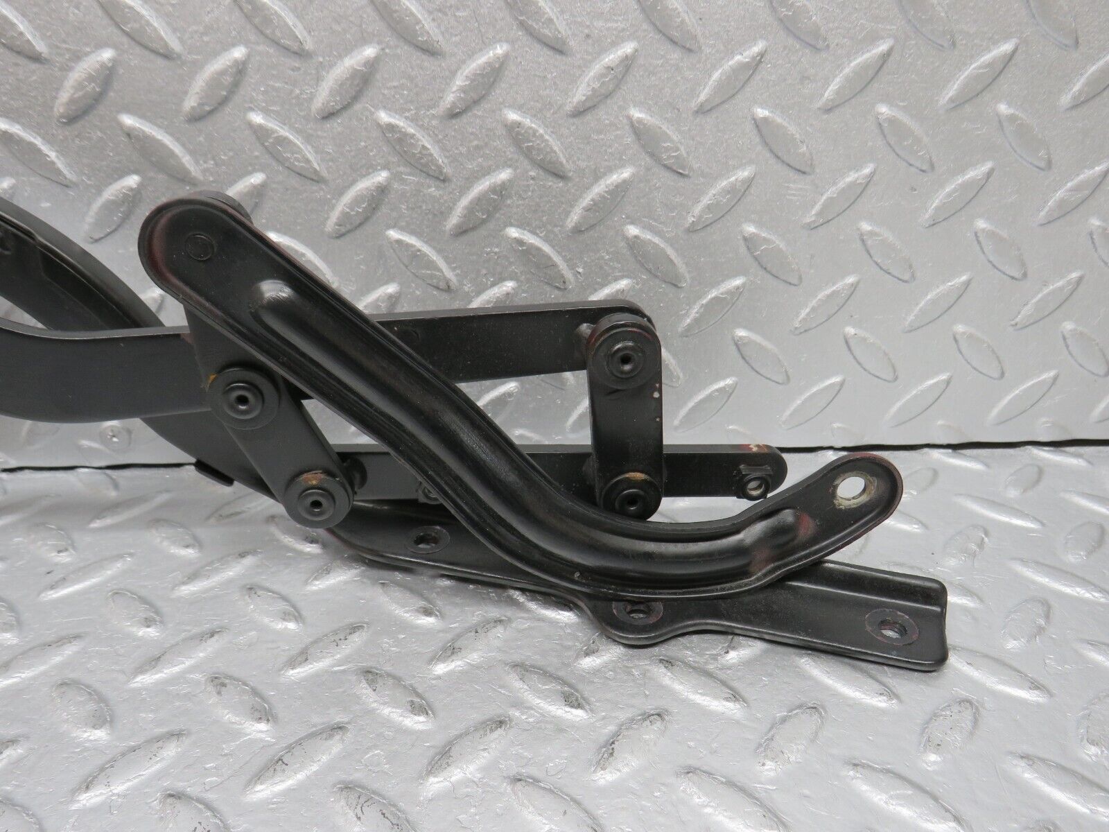 38571 Mercedes-Benz R129 280SL Coupe Trunk Boot Soft Top Hinge Left Side