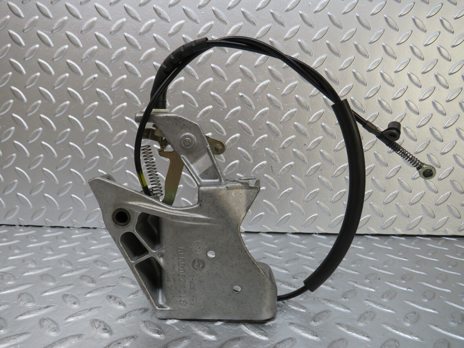 25761 Mercedes-Benz W124 280E Brake Pedal Bracket 1242900919