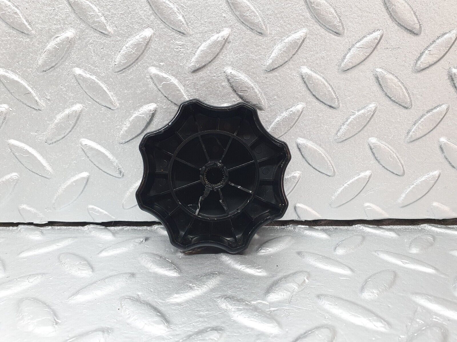 40785 Mercedes-Benz W123 300D Seat Backrest Recline Handle Knob 1249180026