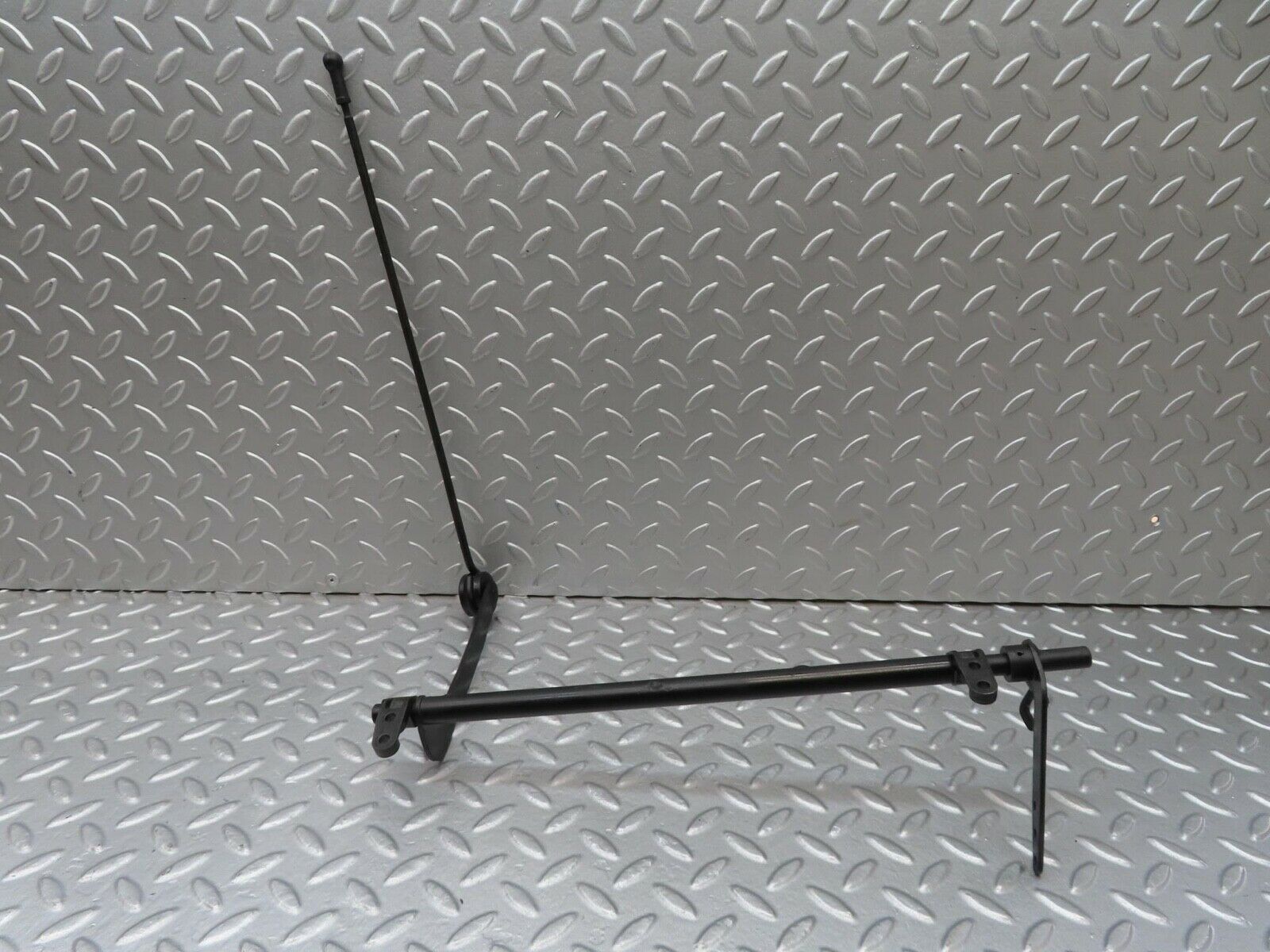 12754 Mercedes-Benz W111 220SE Accelerator Pedal Linkage