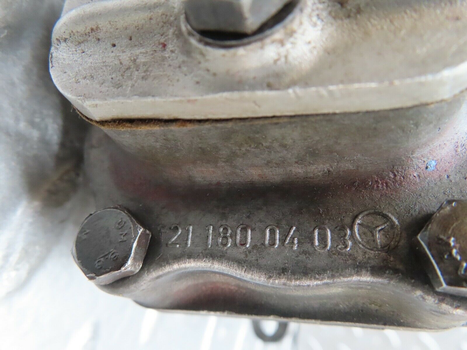 18845 Mercedes-Benz W121 190b Ponton Oil Pump 1211800403