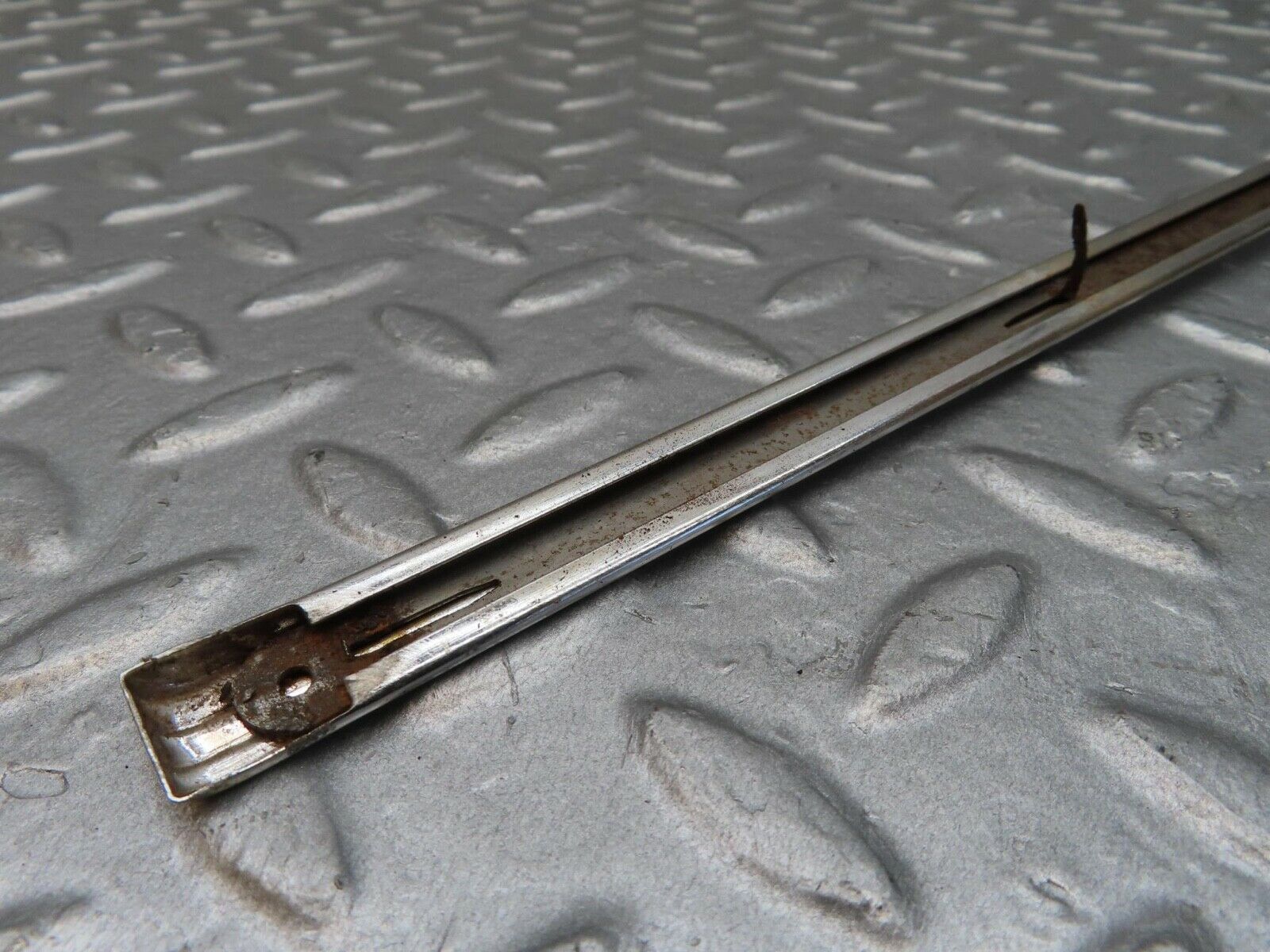 12902 Mercedes-Benz W111 220SE Rear Left Door Card Chrome Trim