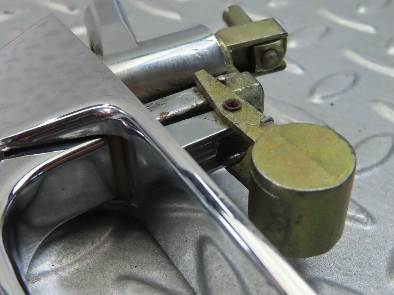 8753 Mercedes-Benz W116 Chrome Door Handle Rear Right 1167600059