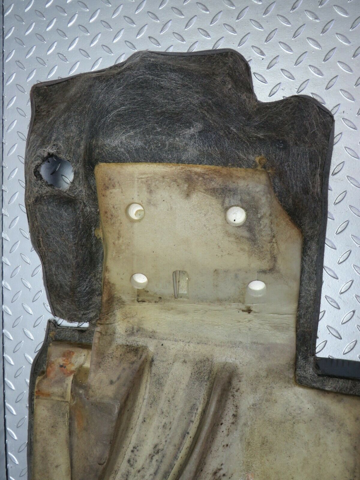 22636 Mercedes-Benz C124 E220 Coupe Front Right Floor Carpet Grey