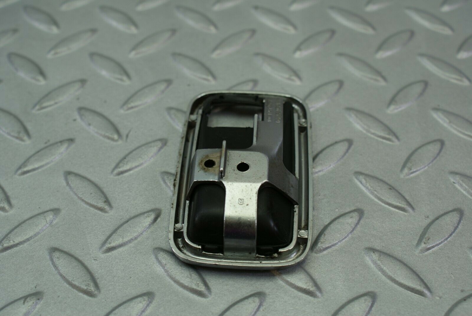 3185 Mercedes-Benz W115 220D Chrome Frame For Door Opener Right 1087660611