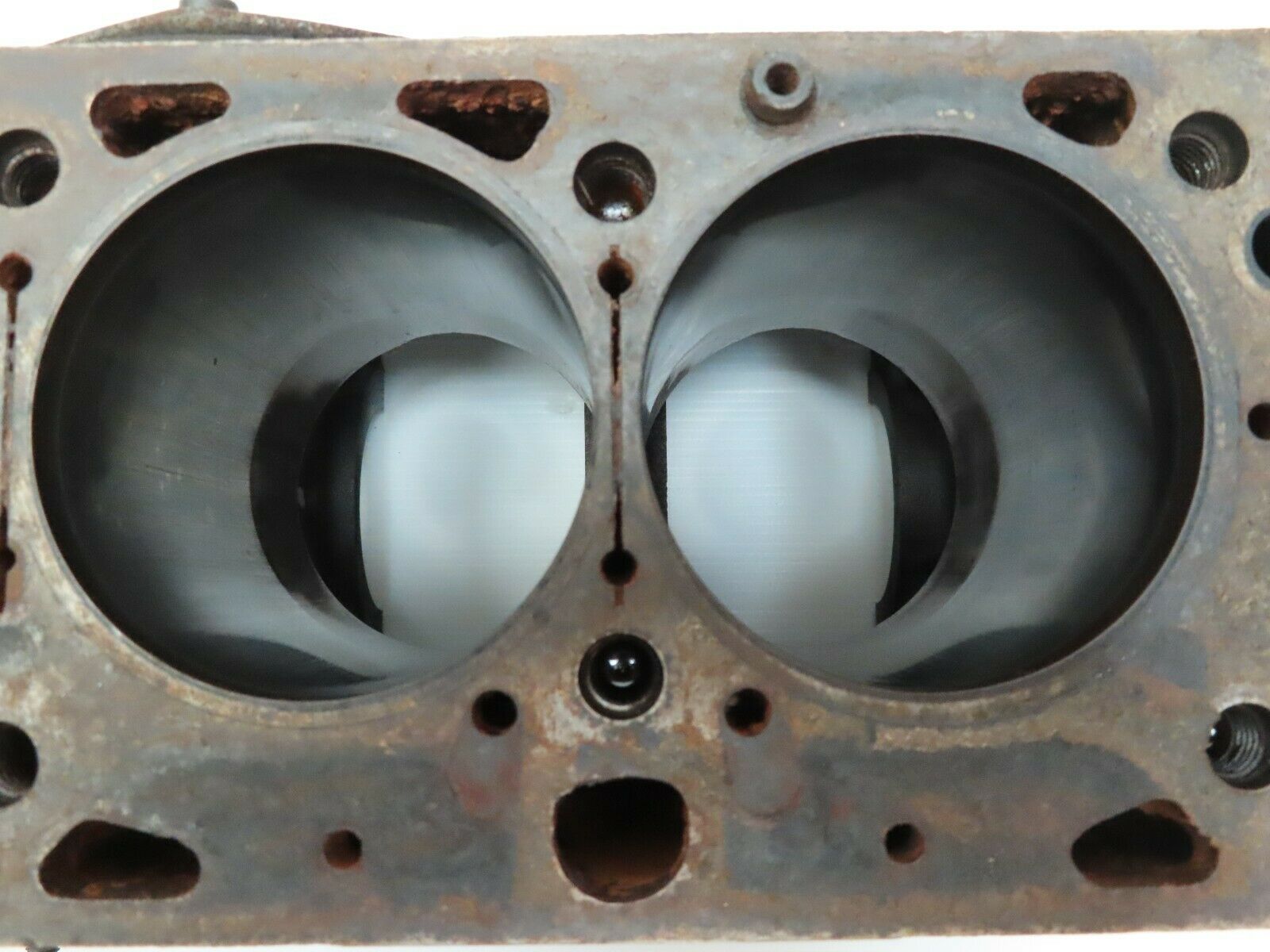 4903 Mercedes-Benz W114 280CE Coupe Engine Block M110.991 1100110401