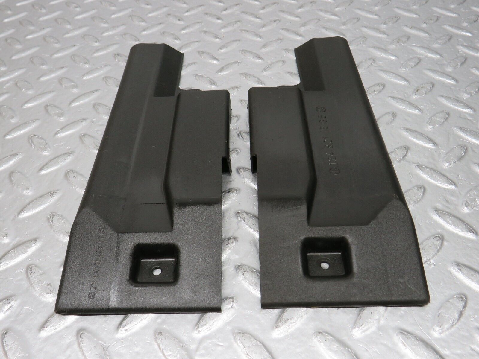 32595 Mercedes-Benz S124 300TE Trunk Cable Wire Cover 1248211536 1248211636