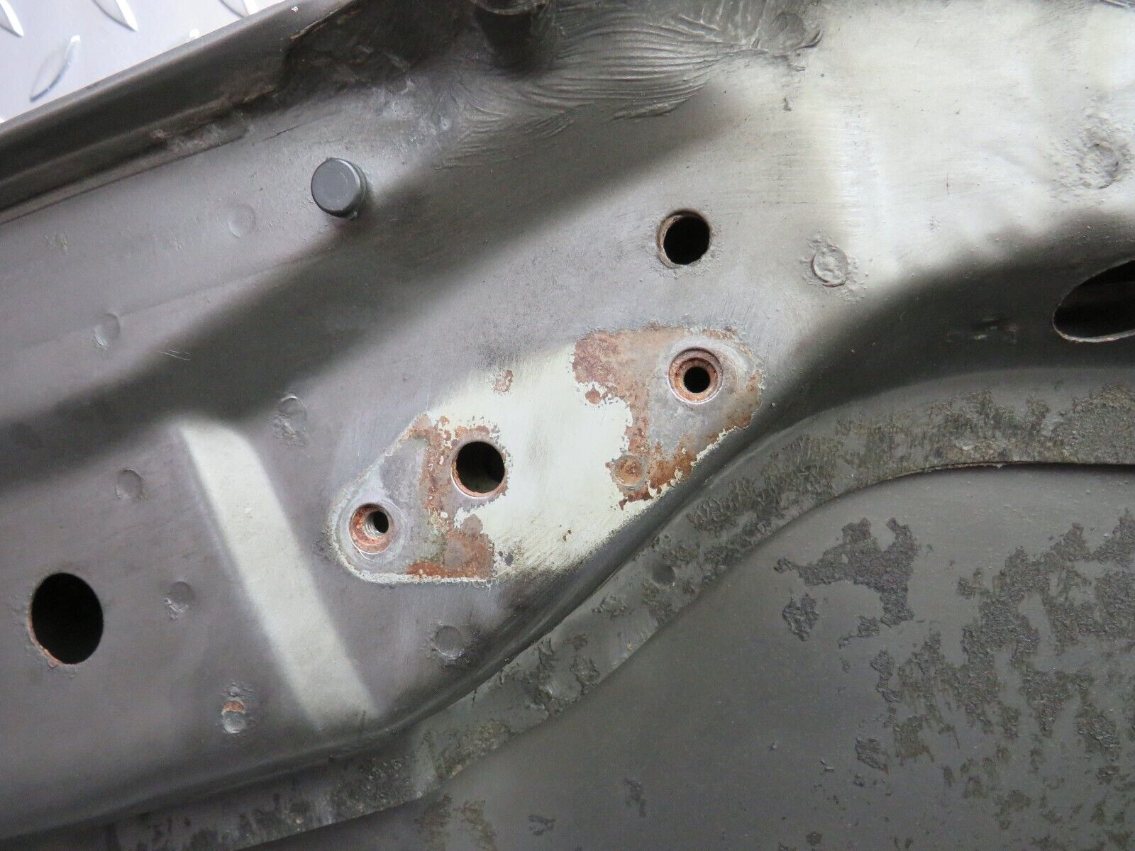 36225 Mercedes-Benz W126 420SE Bonnet