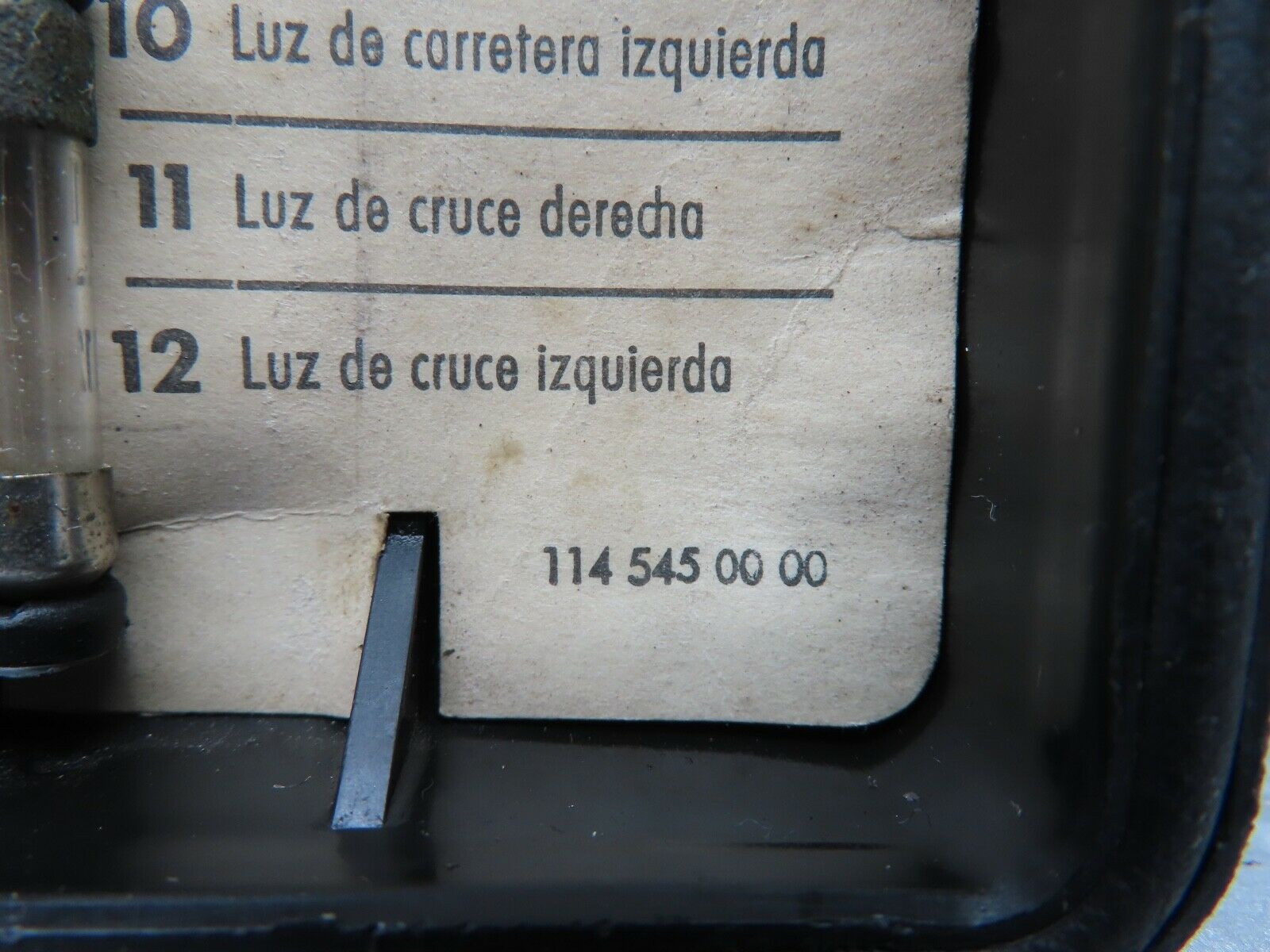 20851 Mercedes-Benz W114 250CE Coupe Fuse Box Lid 1145450000