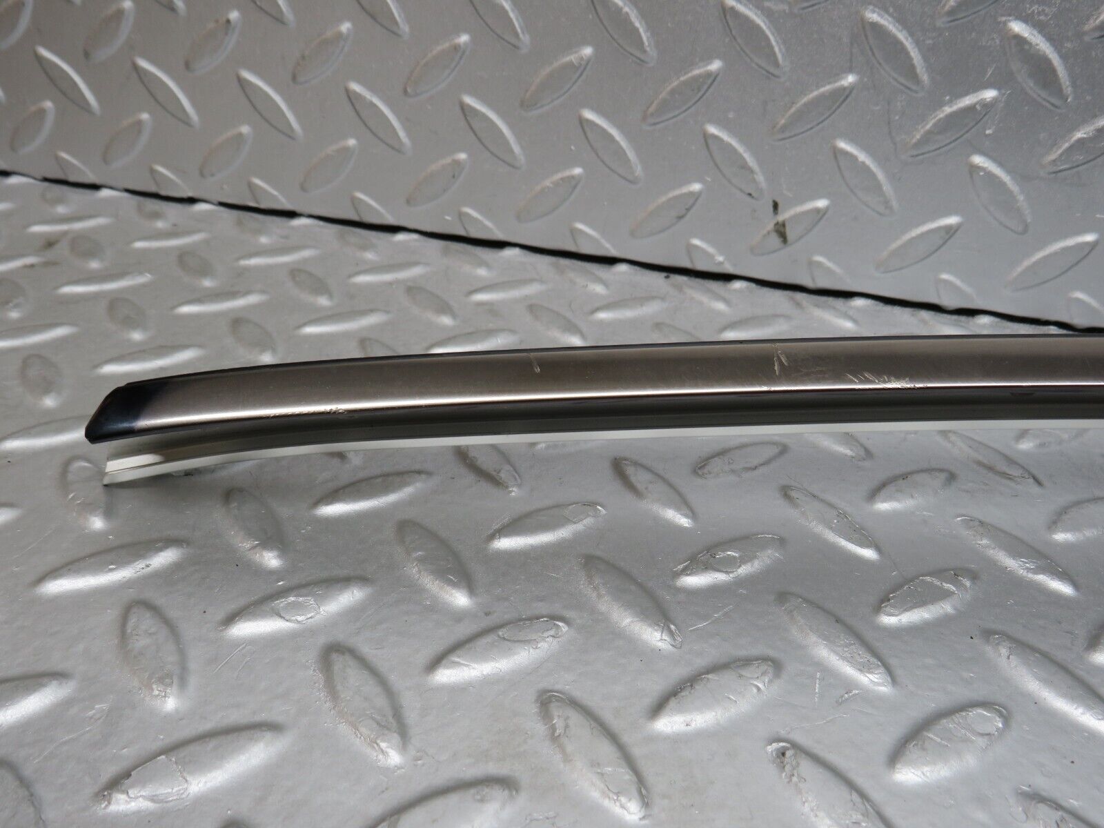 39656 Mercedes-Benz R129 320SL Coupe A Pillar Chrome Trim Cover Right Side
