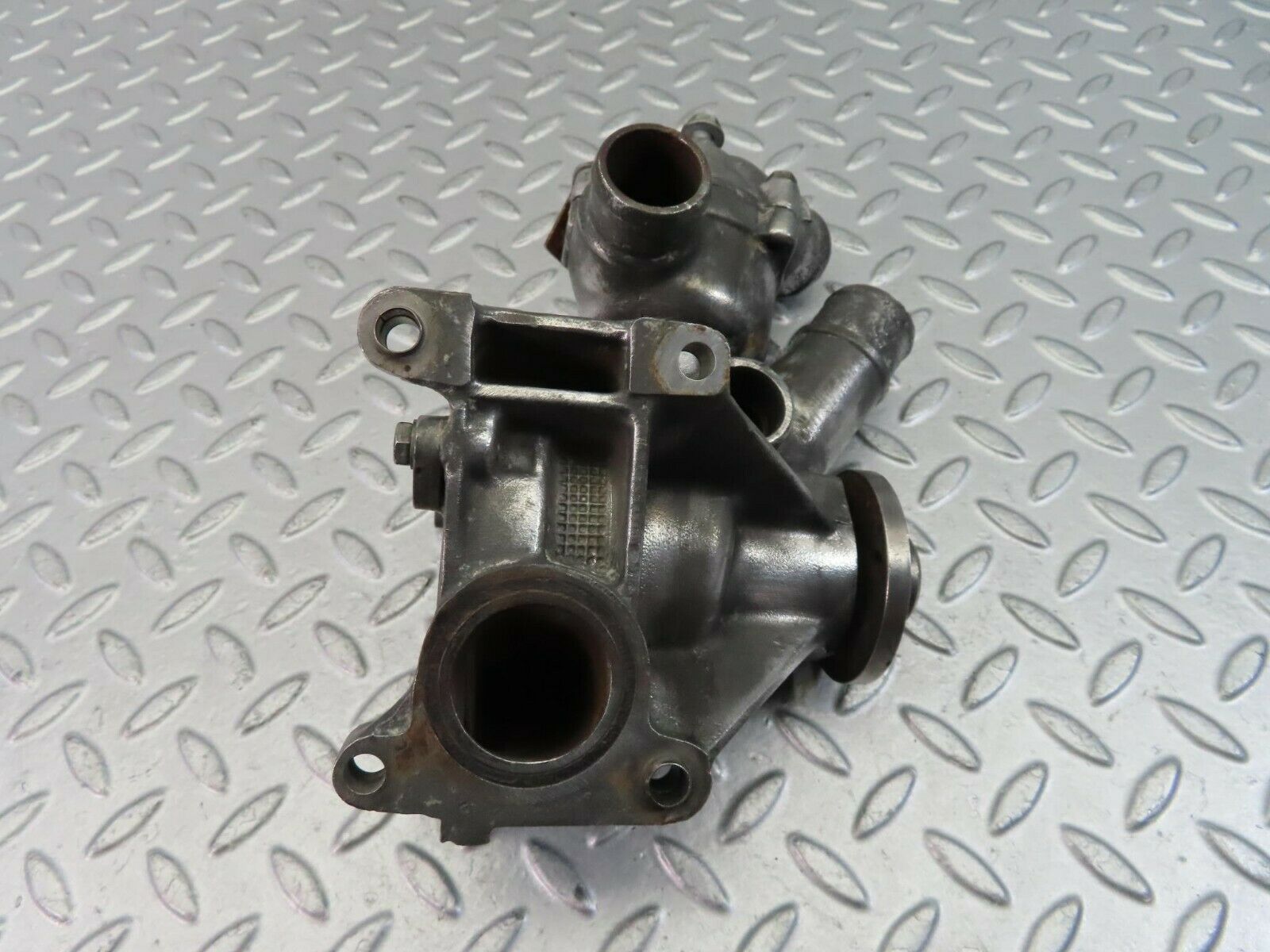 9428 Mercedes-Benz C124 300CE Coupe Water Pump 1032010101