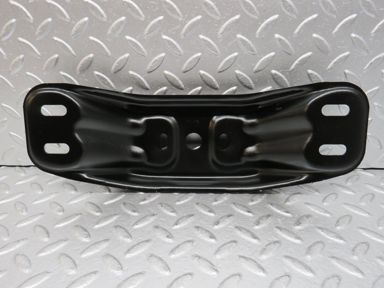 32544 Mercedes-Benz S124 300TE Wagon Gearbox Mount Bracket