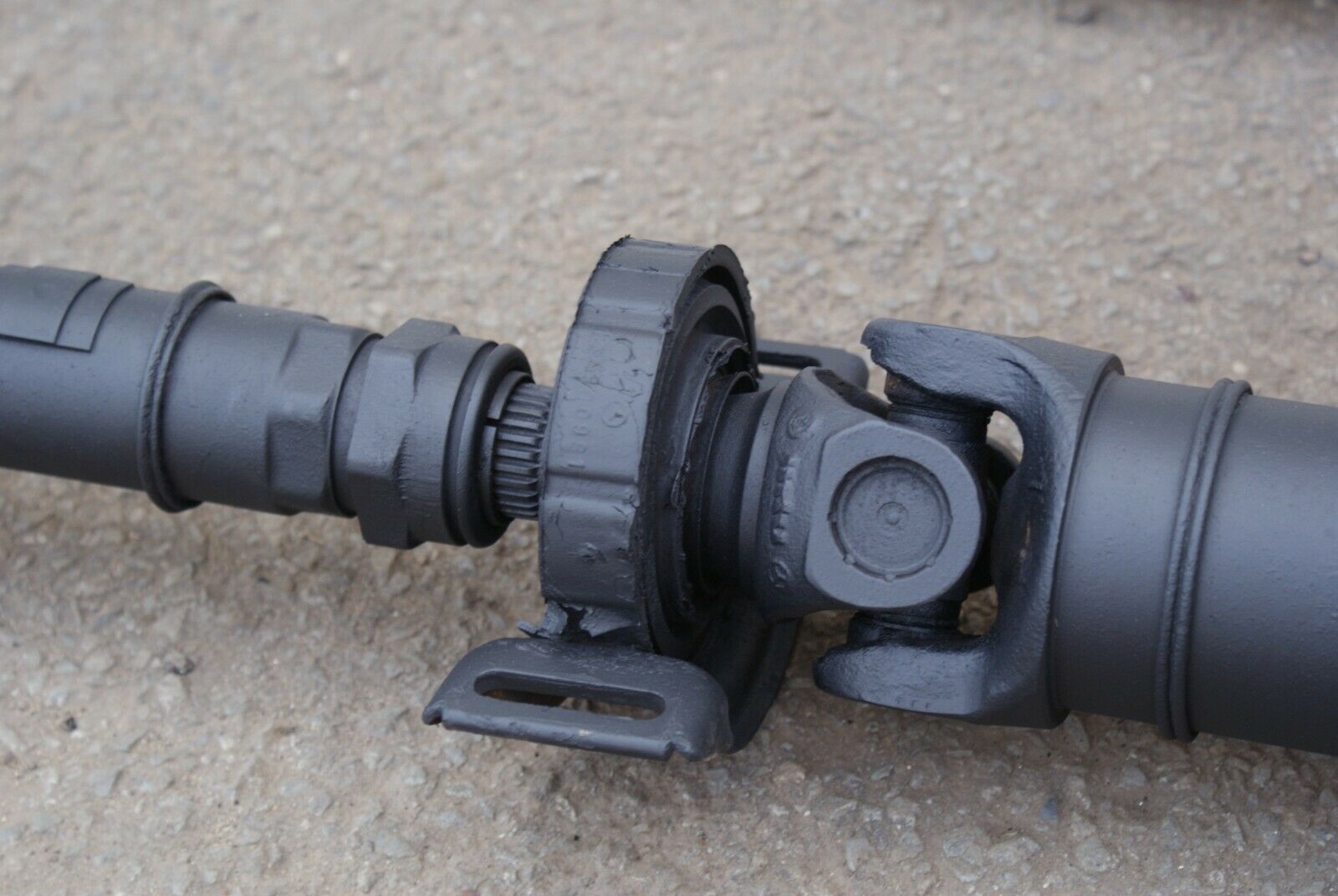 3064 Mercedes-Benz W116 350SE Cardan Shaft Propshaft Complete