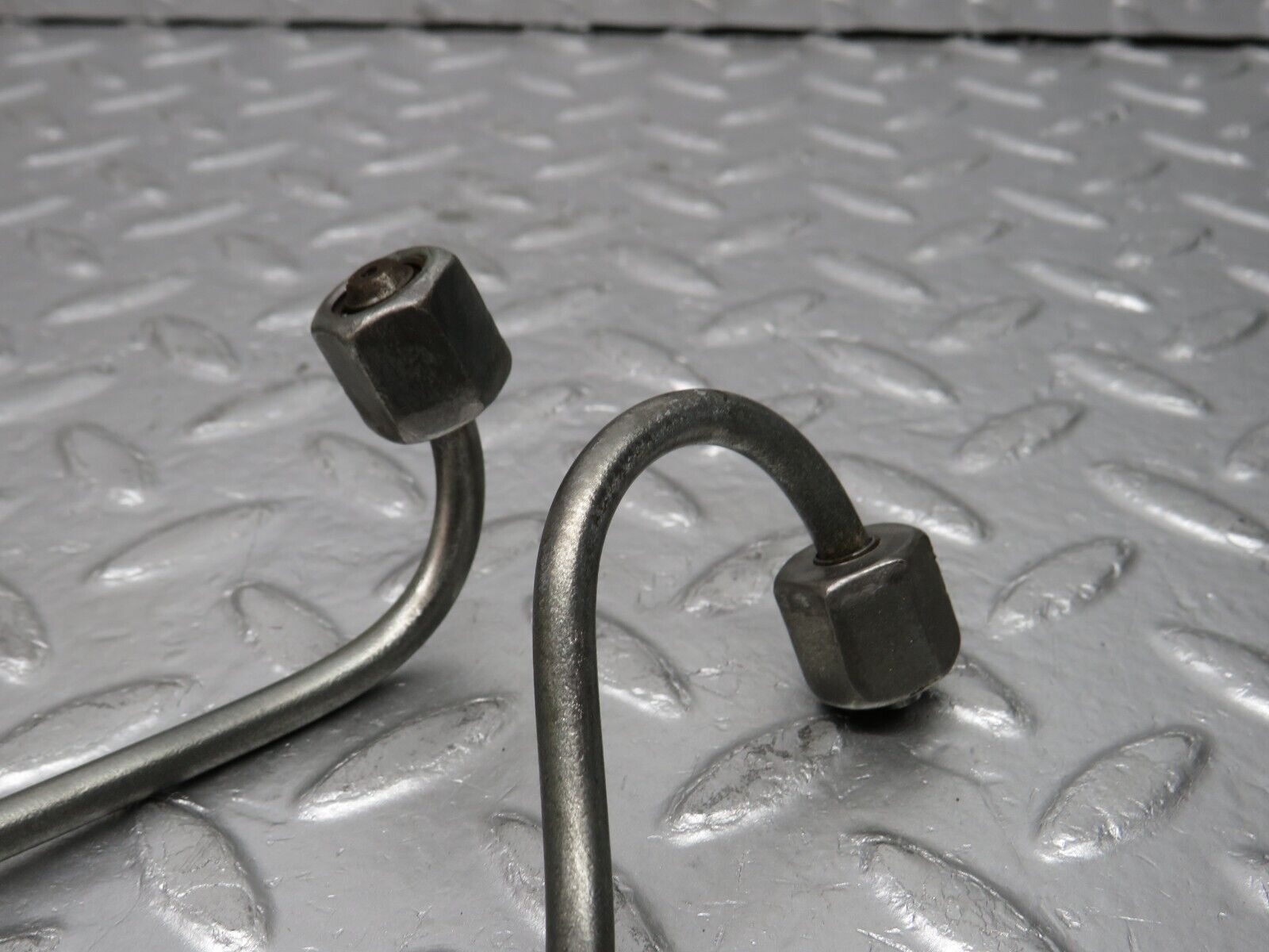 32940 Mercedes-Benz W123 300D Fuel Line Hose Set