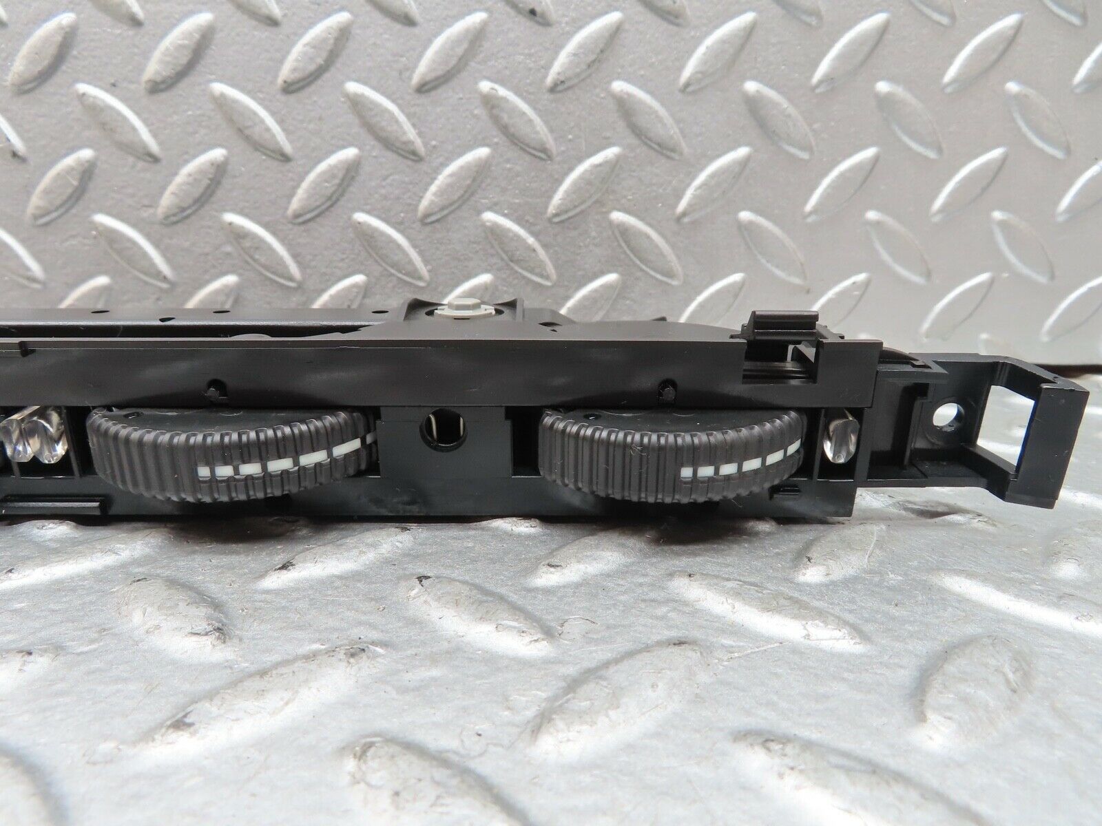 19503 Mercedes-Benz C140 CL420 Coupe Air Vent Control Panel 1408301385