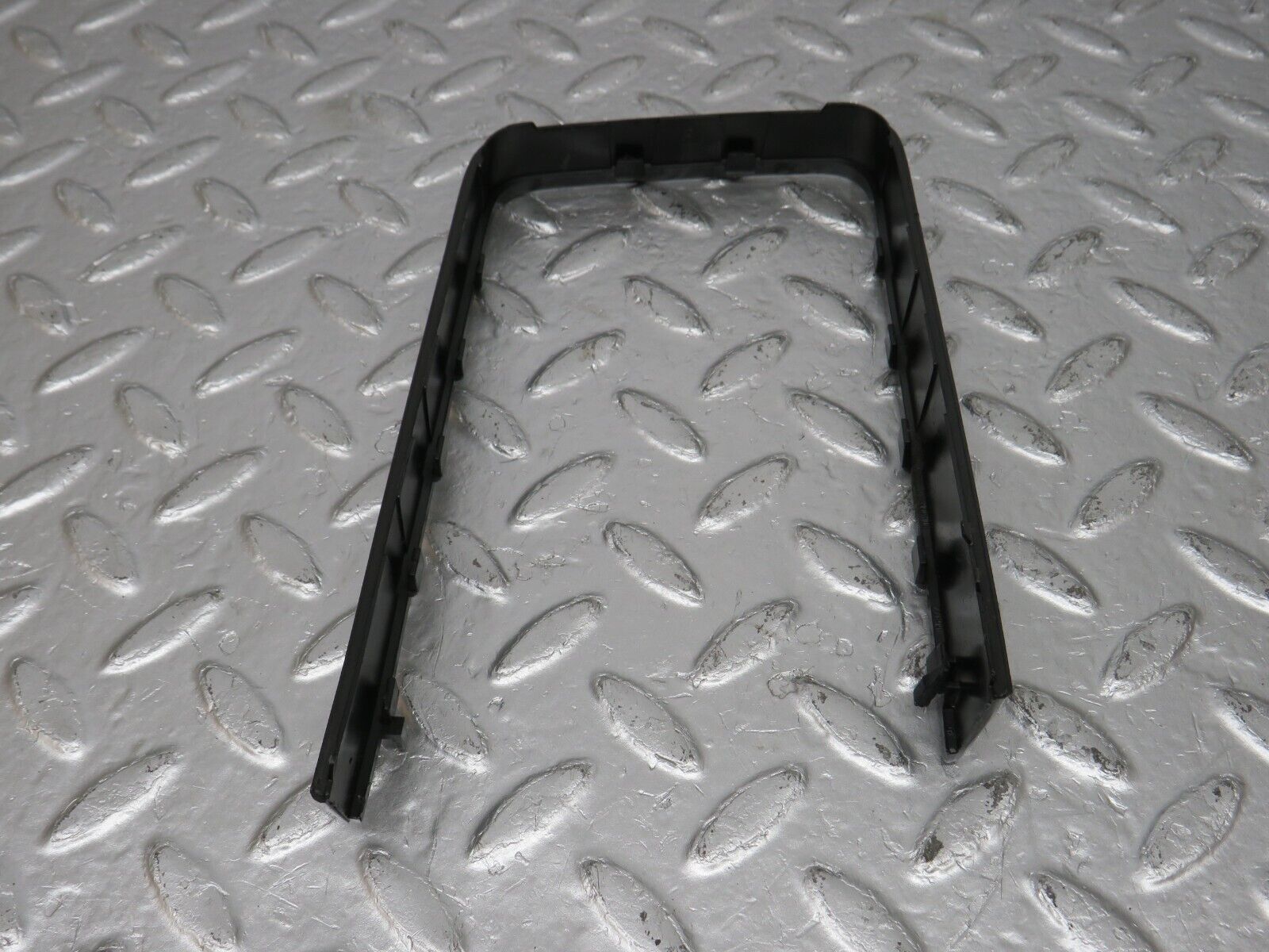 34198 Mercedes-Benz W124 260E Wing Mirror Housing Frame Right Side 166122