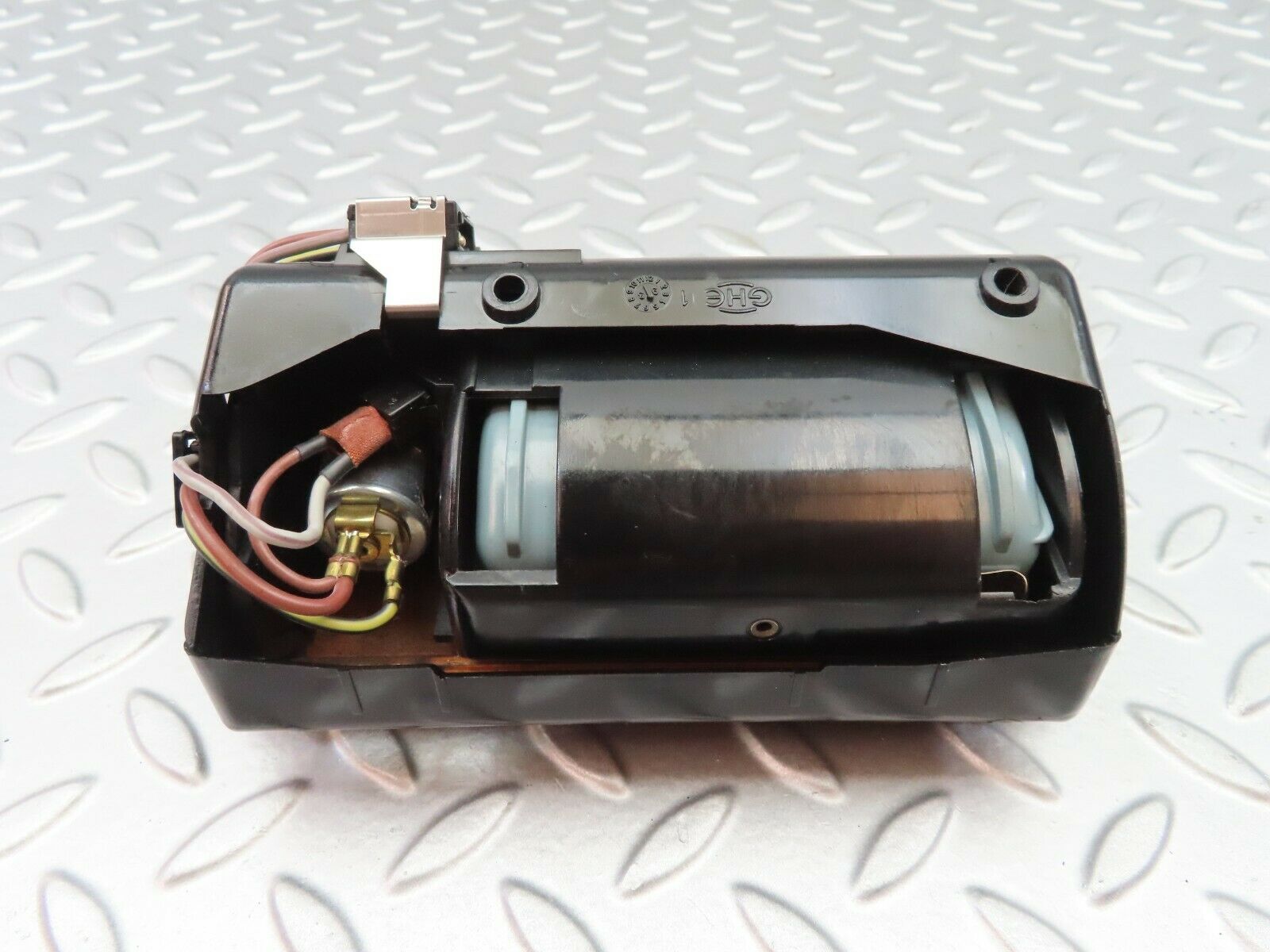 6448 Mercedes-Benz S124 E220 Wagon Centre Console Ashtray Wood Finish