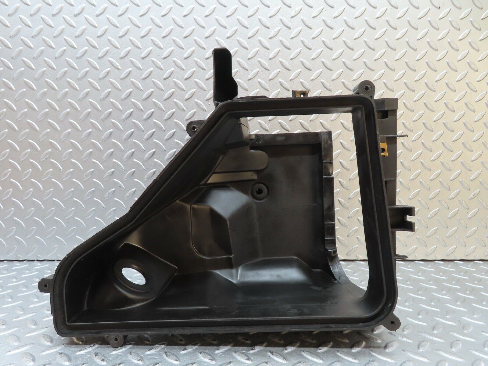 19645 Mercedes-Benz C140 CL420 Coupe Cabin Pollen Filter Housing 1408300369